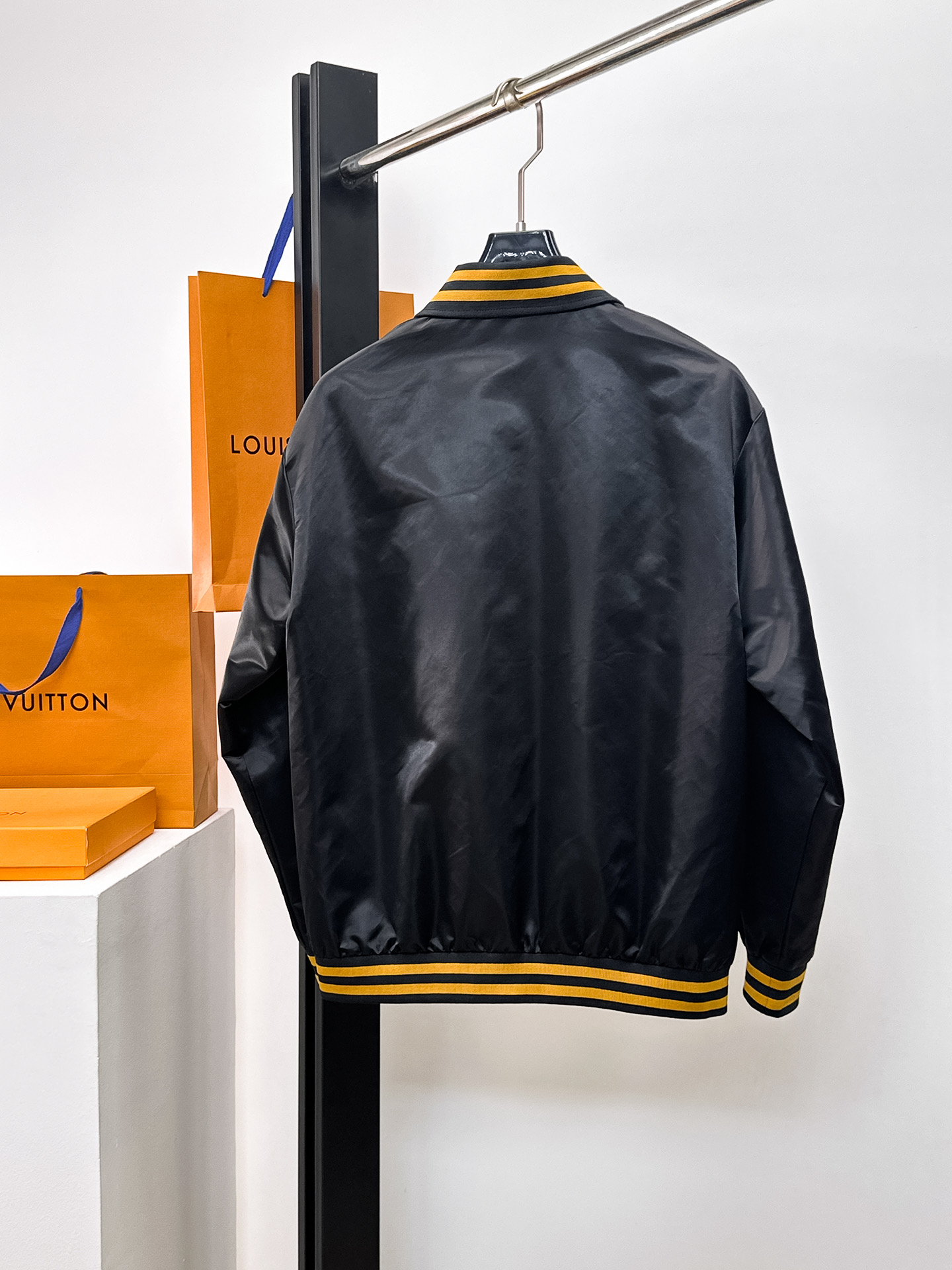 Prada Jacket Hooded M-l-xl