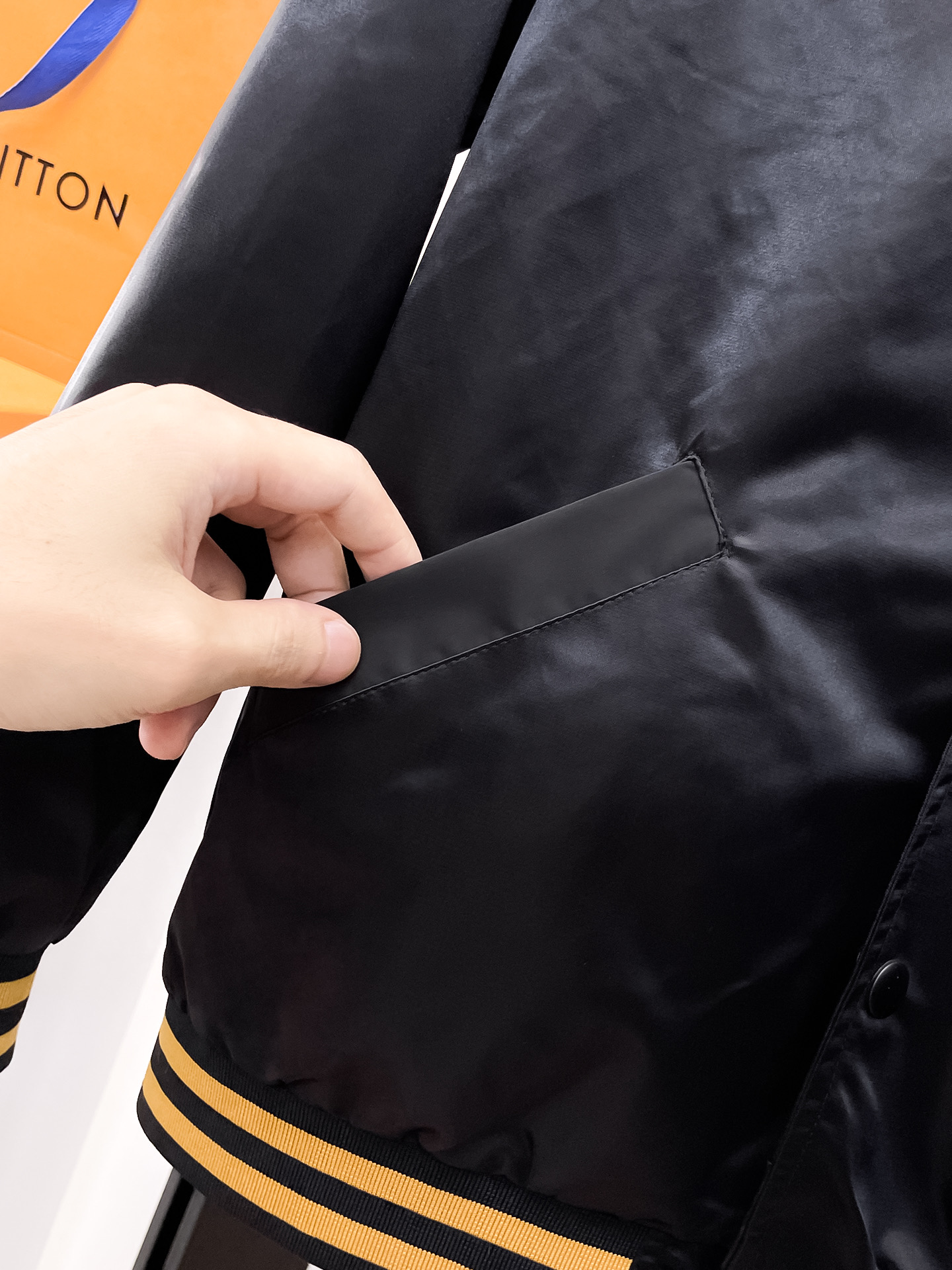 Prada Jacket Hooded M-l-xl