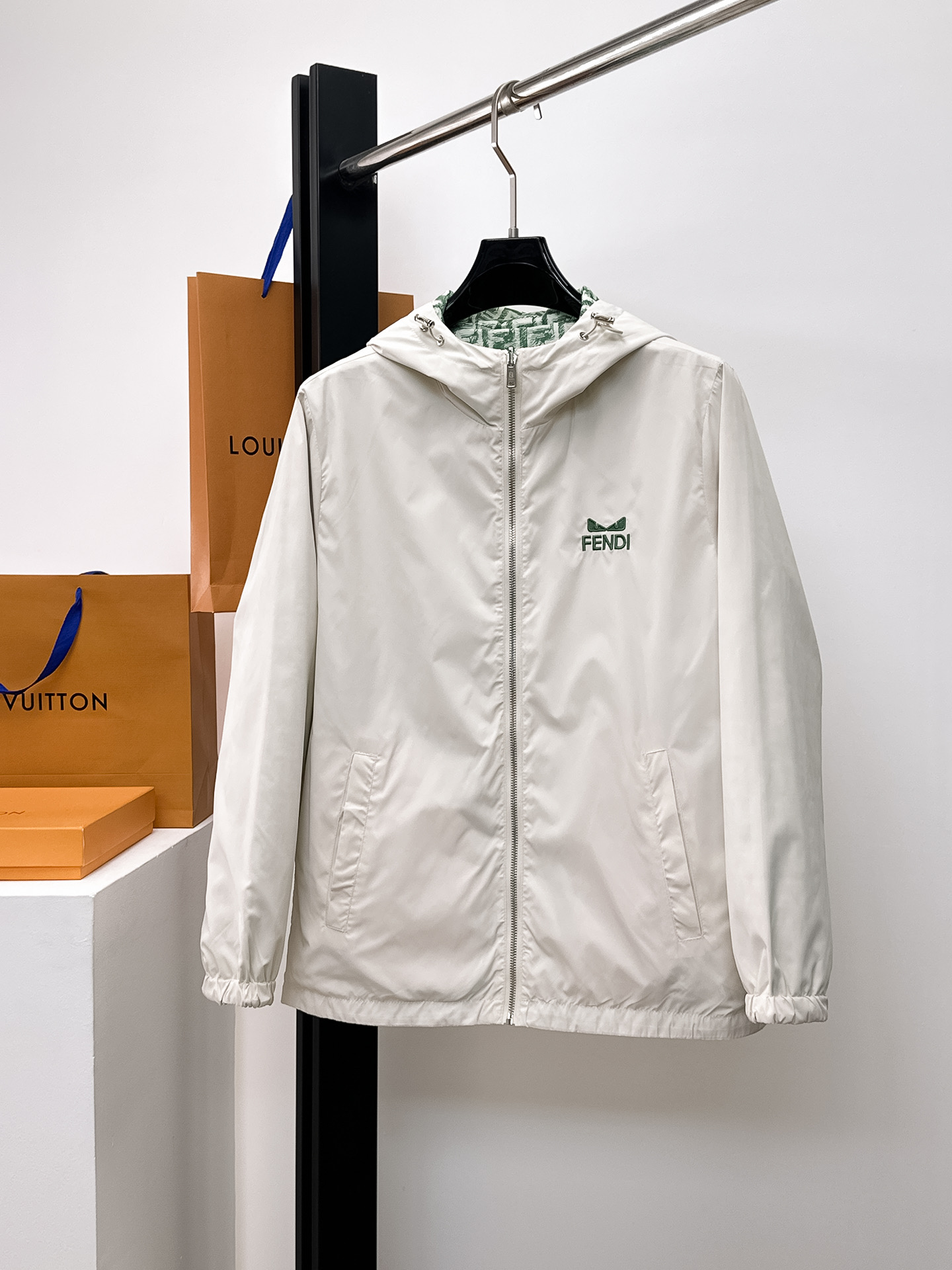 Fendi Jacket Hooded M-l-xl