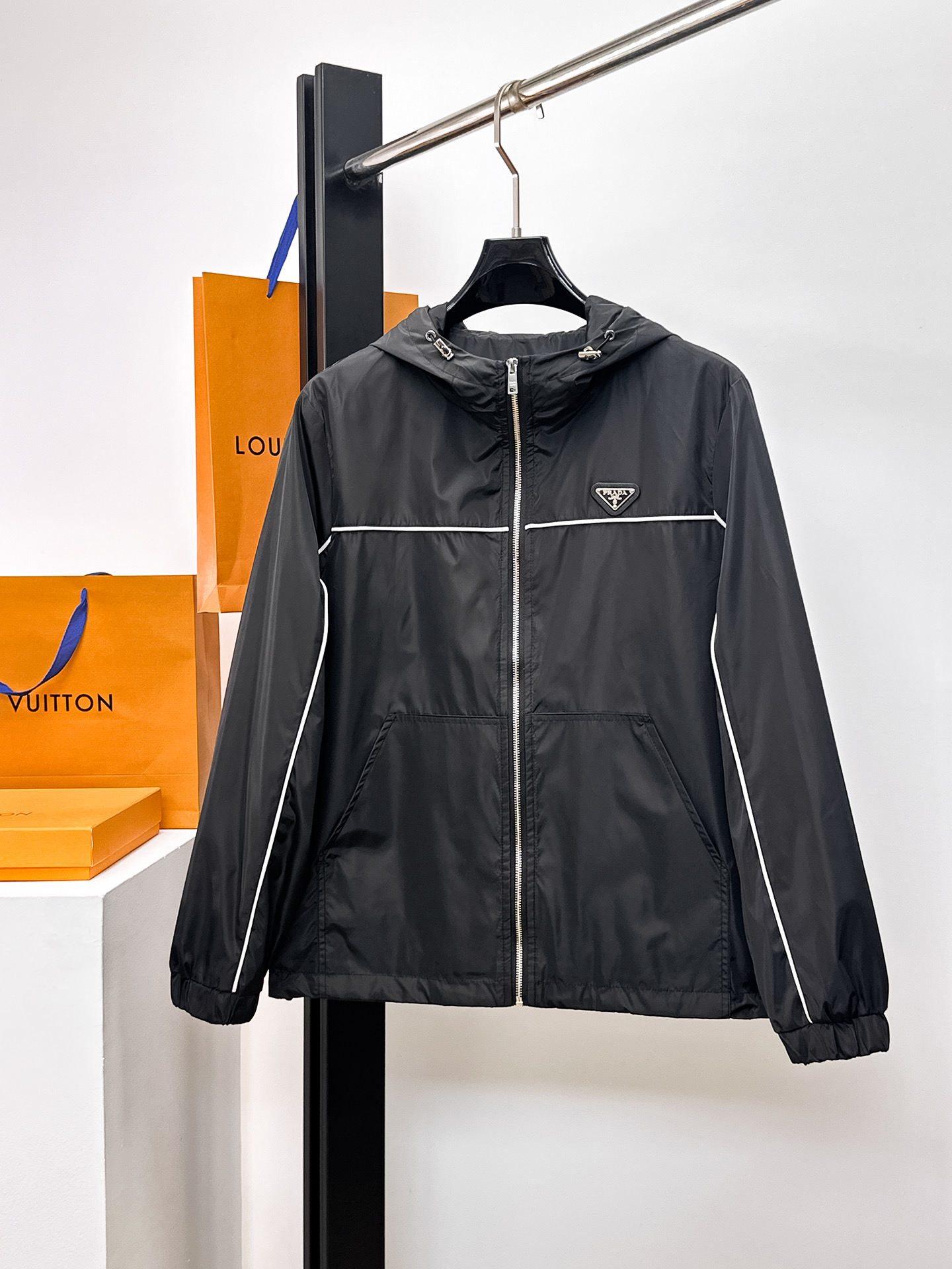 Prada Jacket Hooded M-l-xl