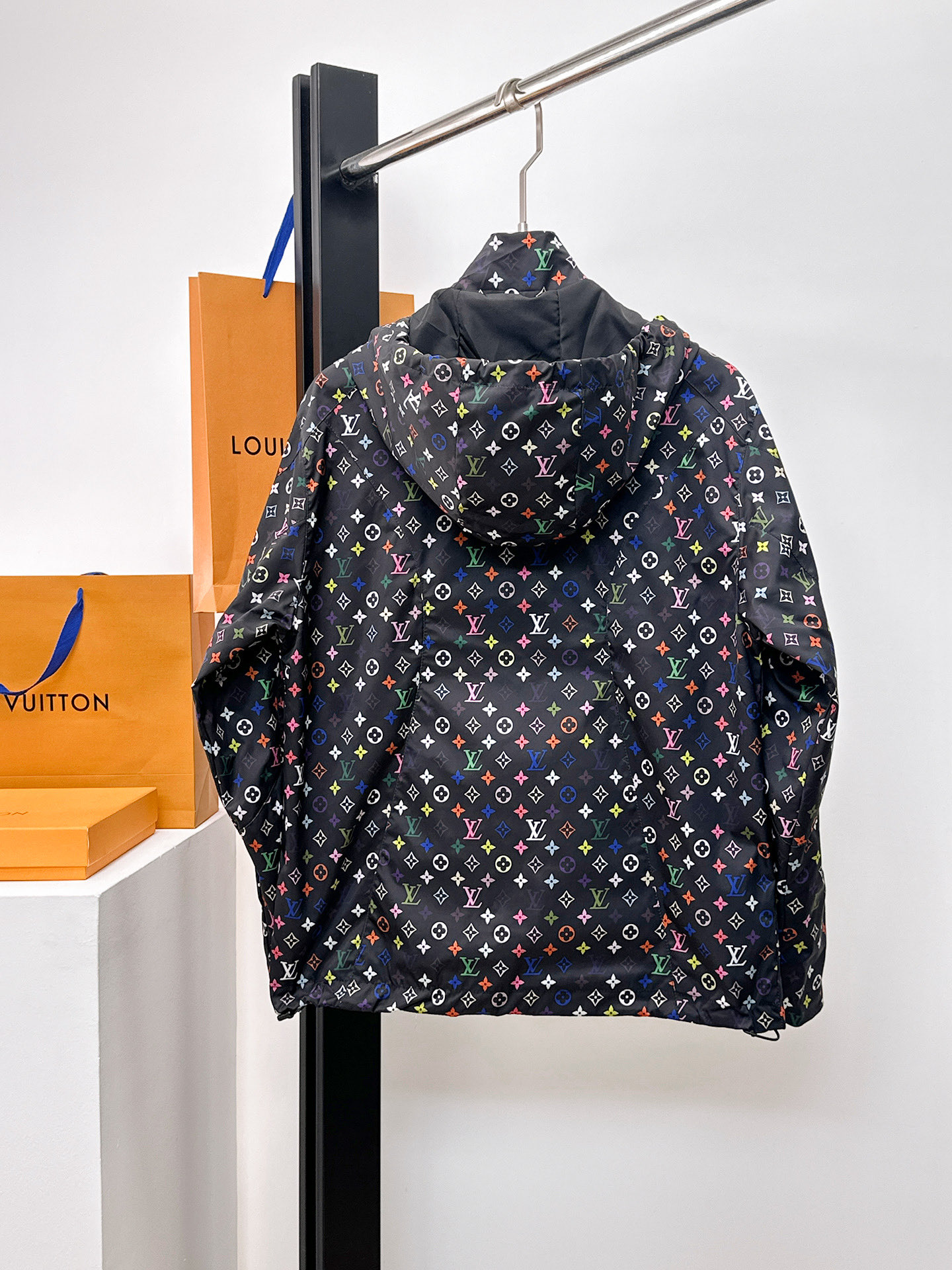 Louis Vuitton Jacket Hooded M-l-xl