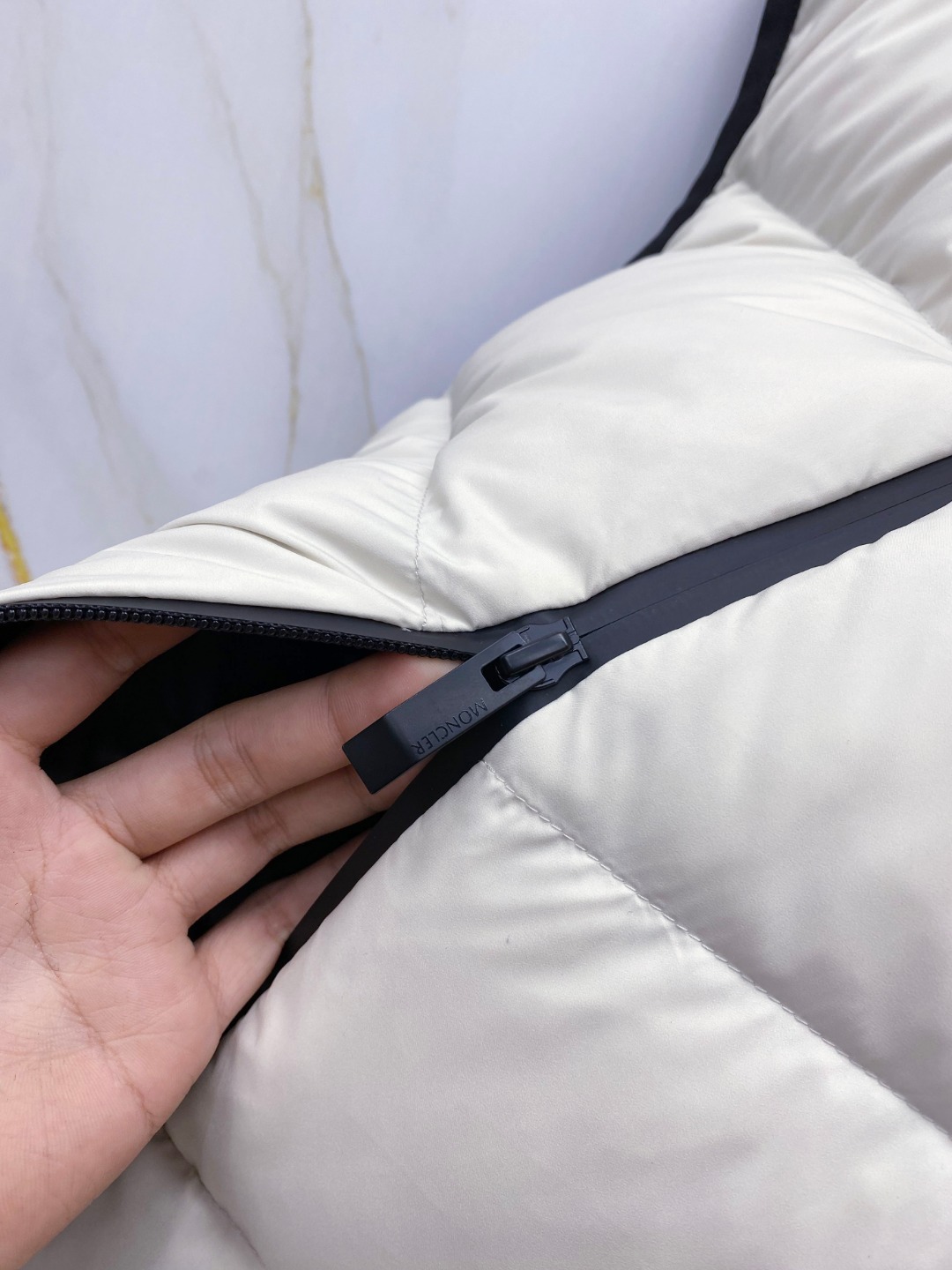 Moncler Male Down Vest Goose Down Black S-m-l