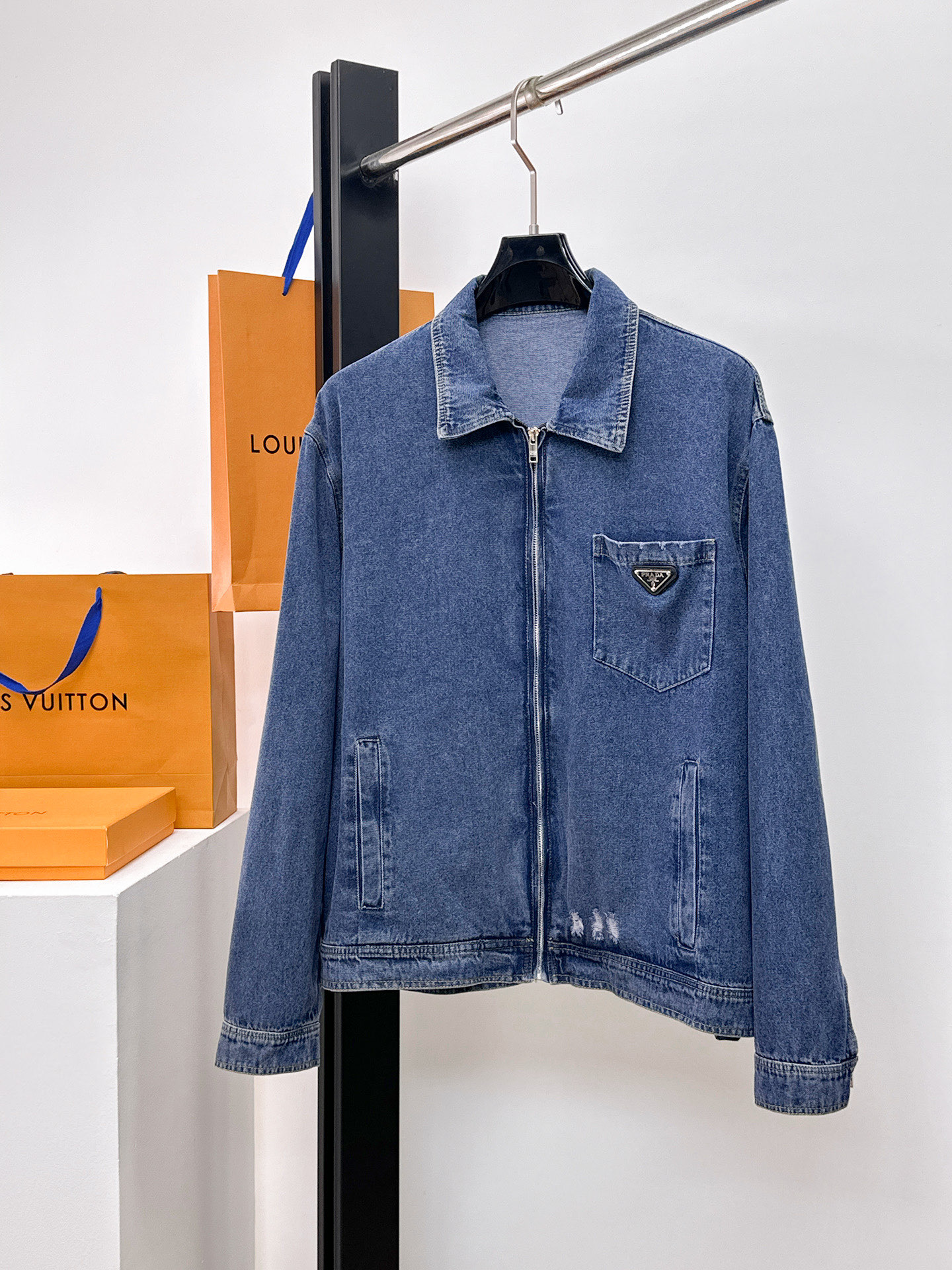 Prada Jacket Hooded M-l-xl