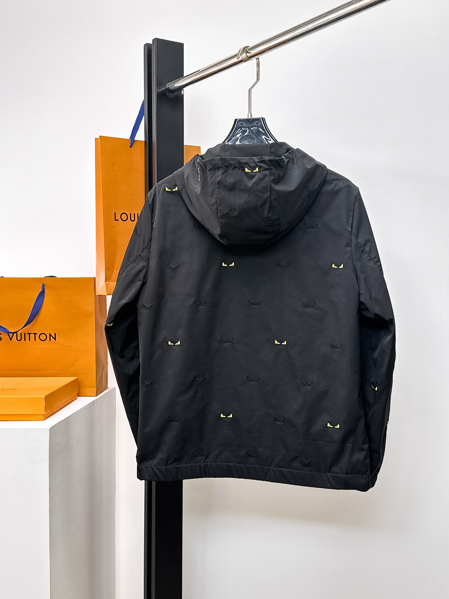 Fendi Jacket Hooded M-l-xl