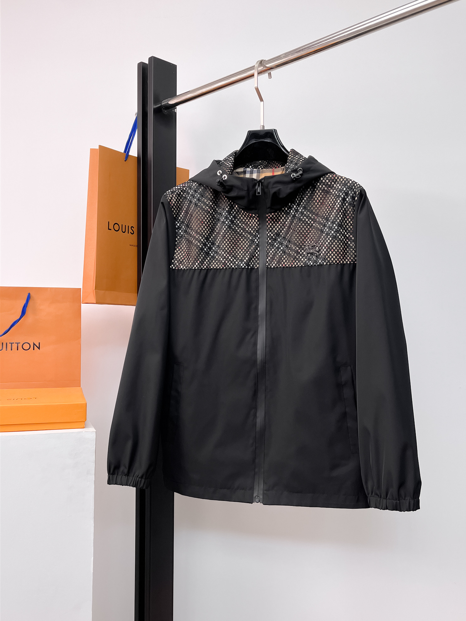 Burberry Jacket Hooded M-l-xl