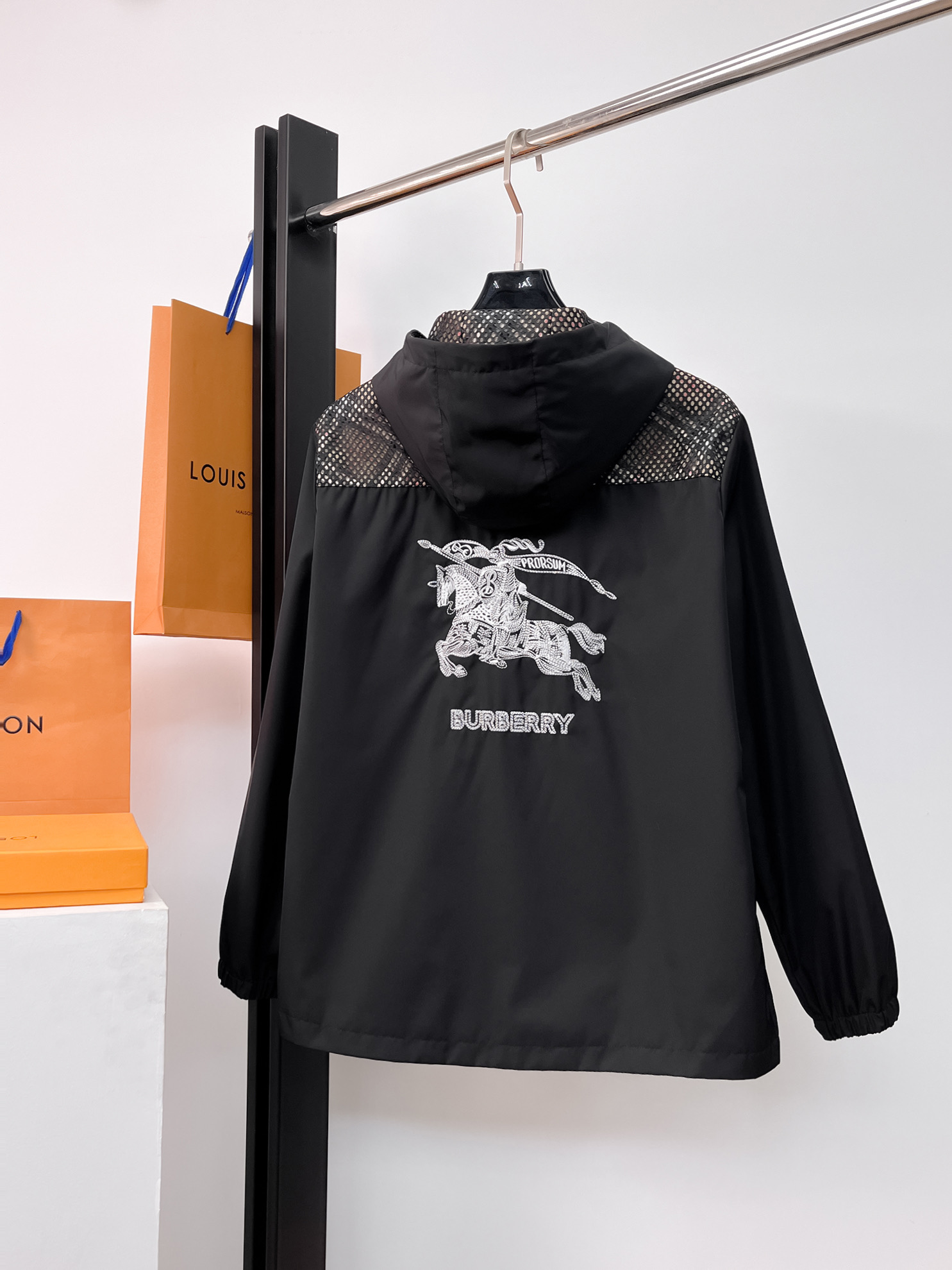 Burberry Jacket Hooded M-l-xl