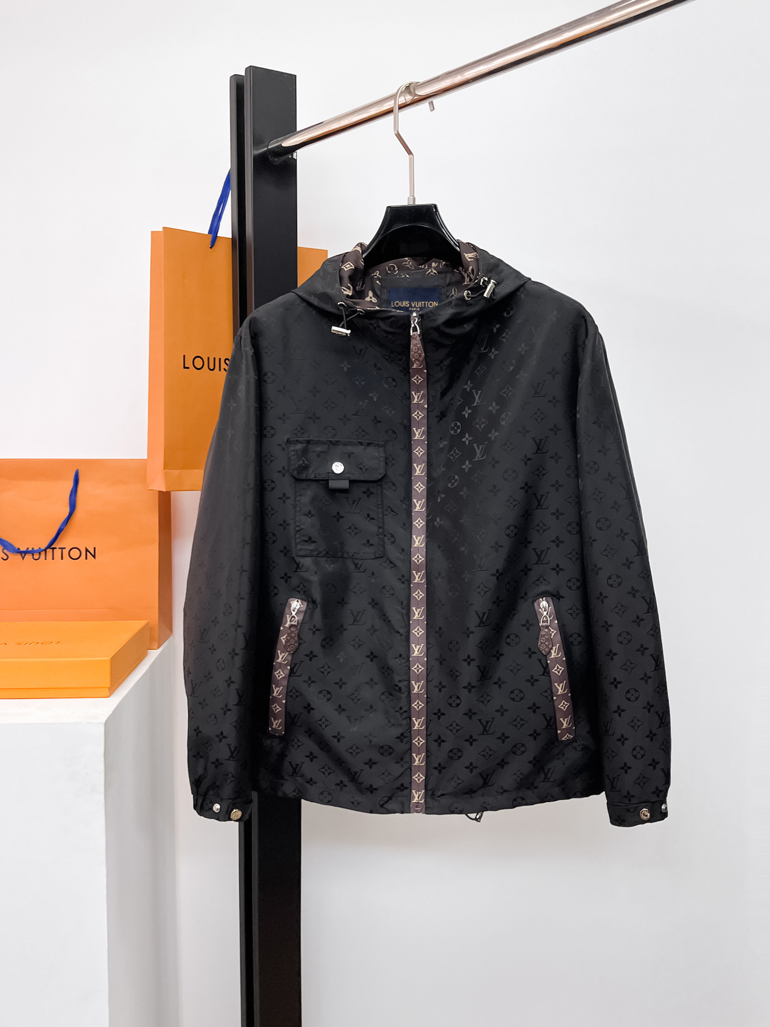 Louis Vuitton Jacket Hooded M-l-xl