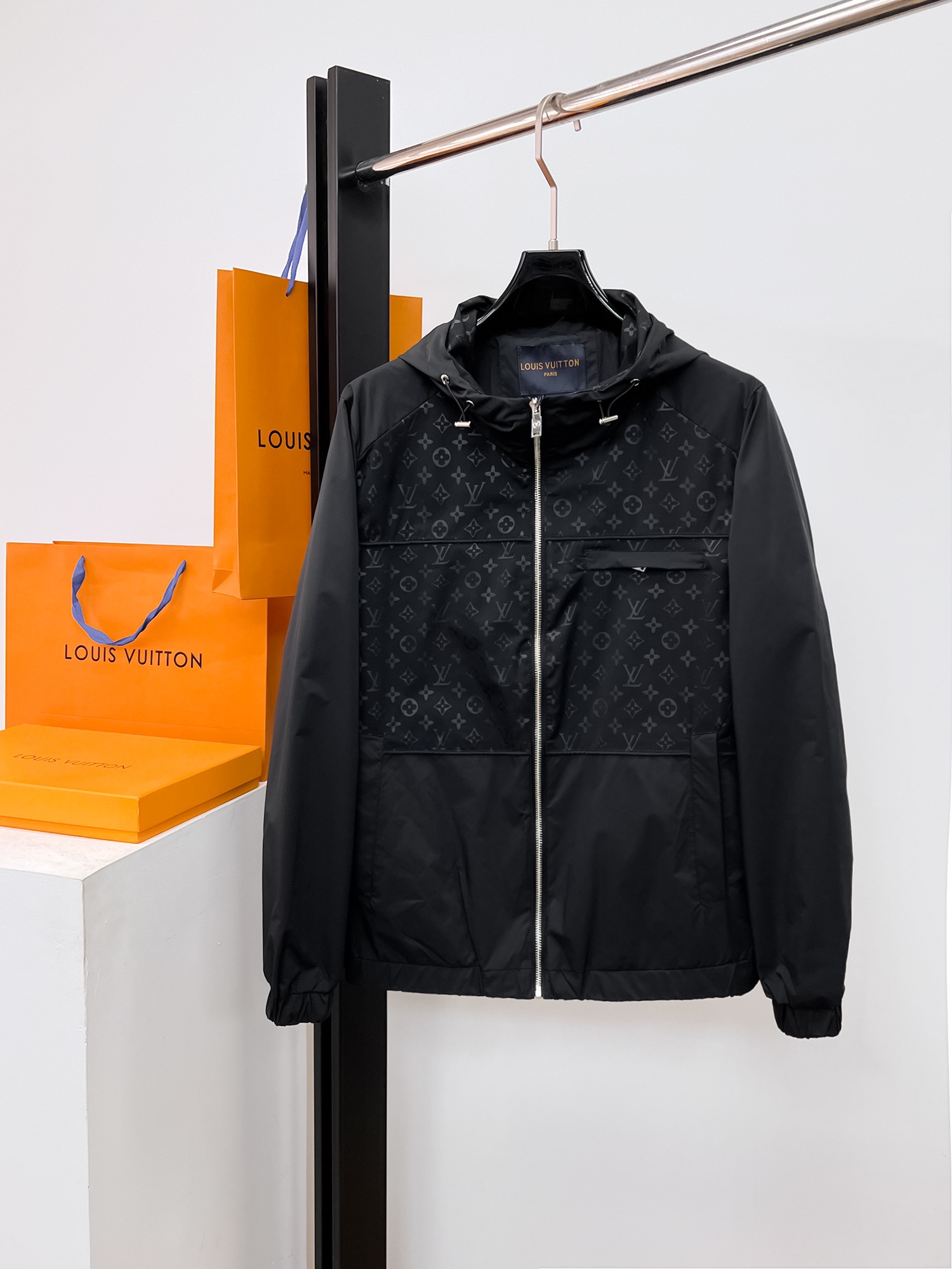 Louis Vuitton Jacket Hooded M-l-xl