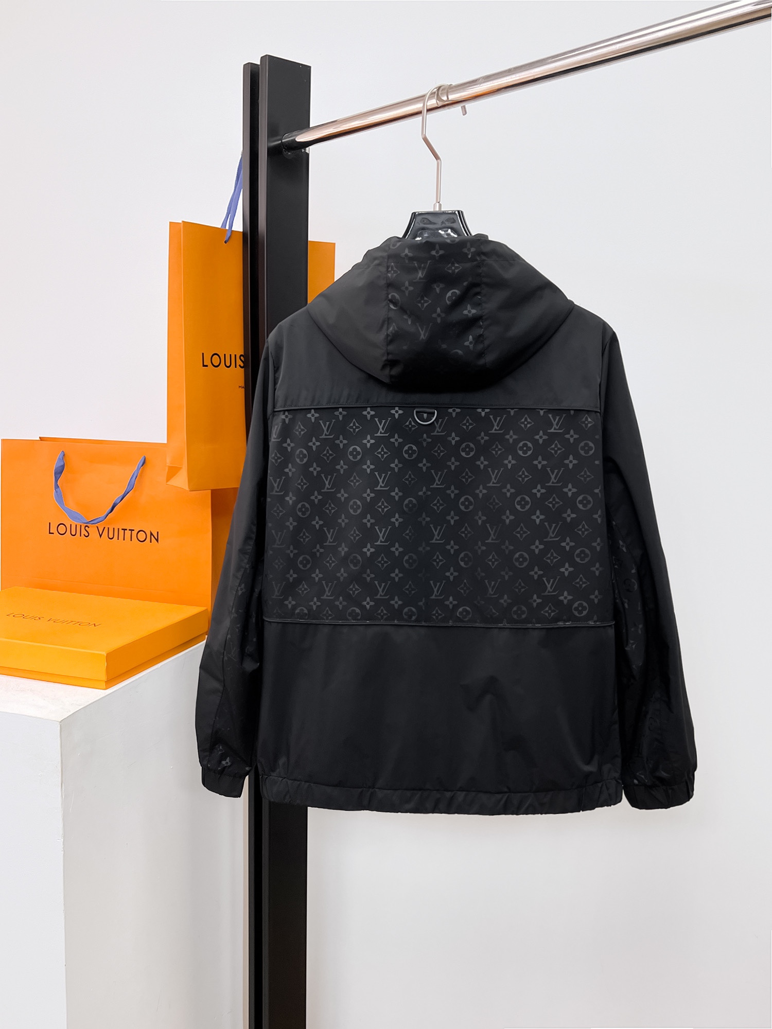 Louis Vuitton Jacket Hooded M-l-xl
