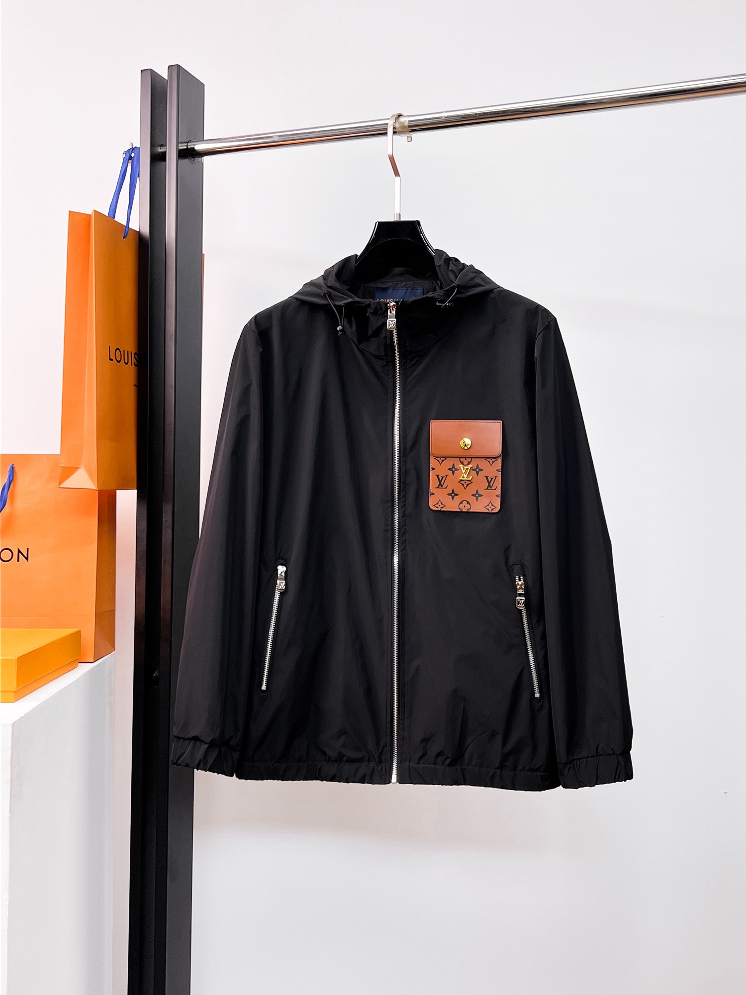 Louis Vuitton Jacket Hooded M-l-xl