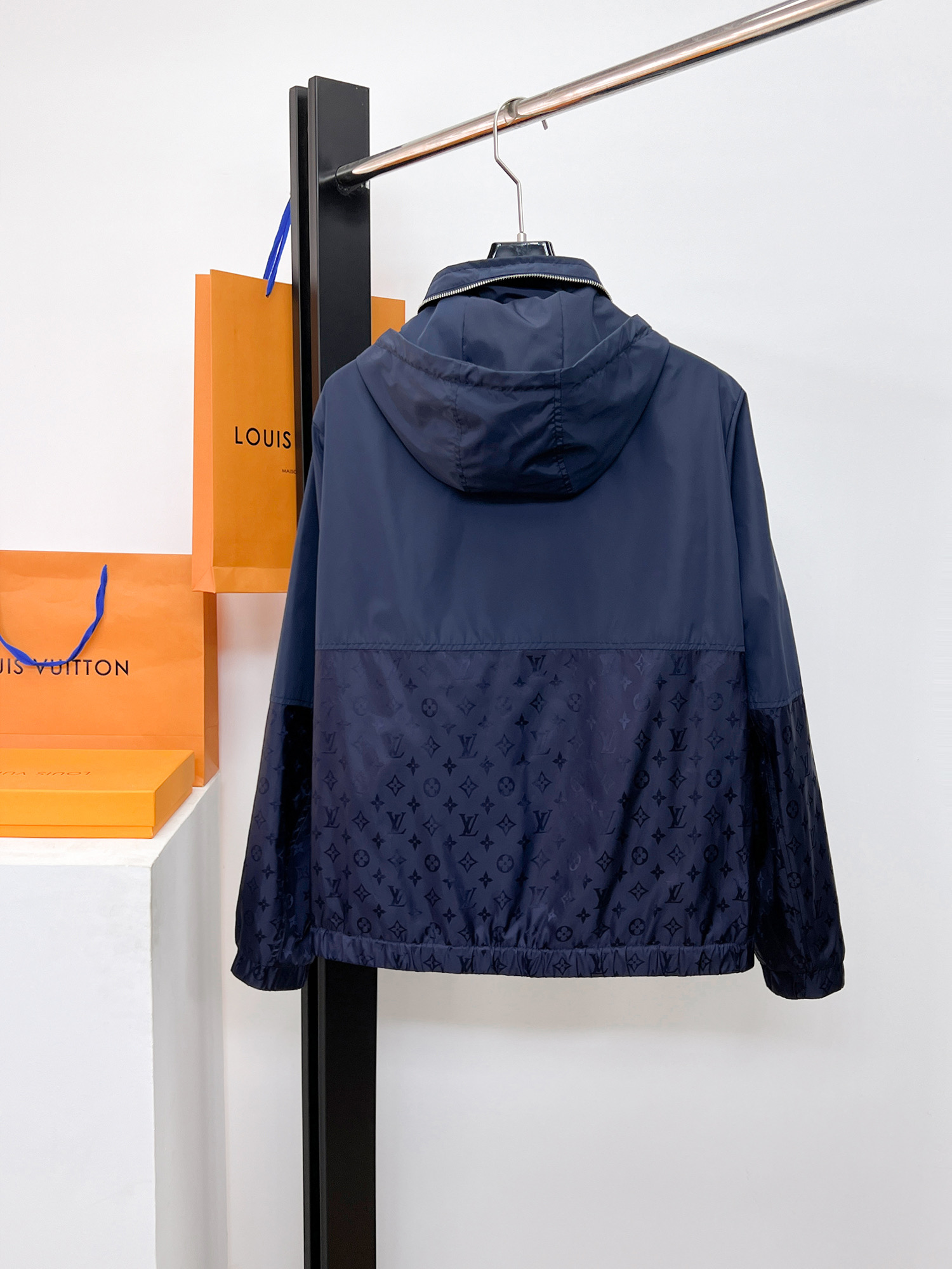 Louis Vuitton Jacket Hooded M-l-xl