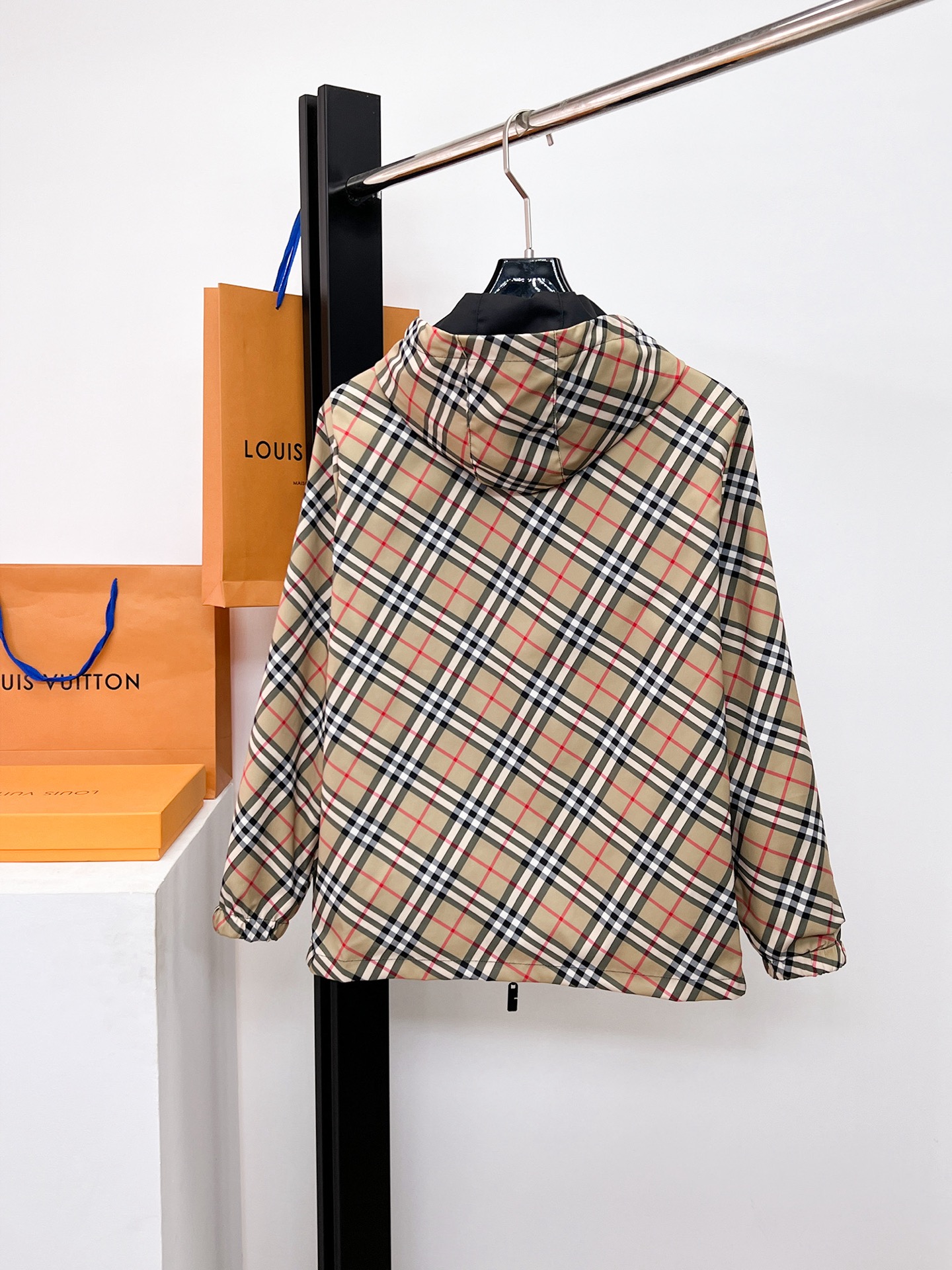 Burberry Jacket Hooded M-l-xl