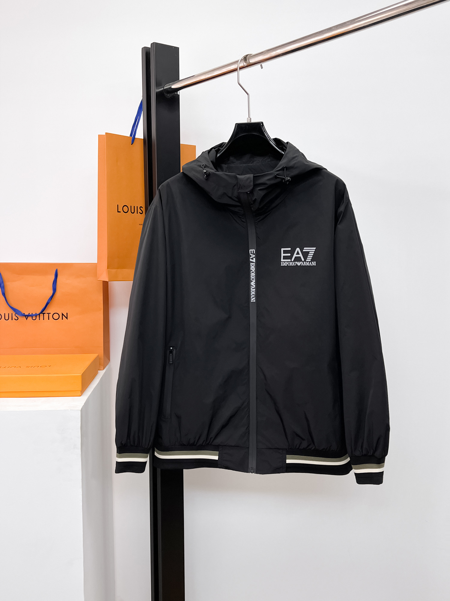 Armani Jacket Hooded M-l-xl