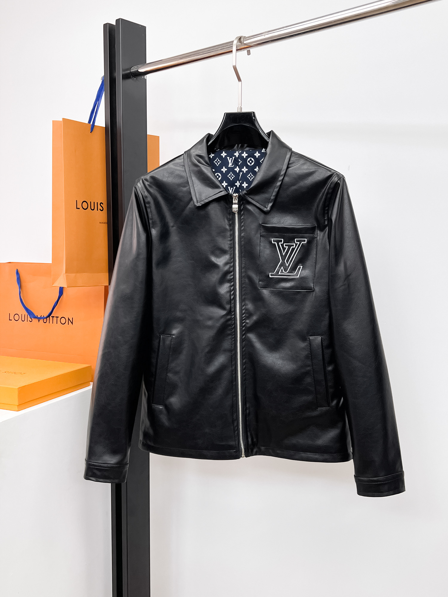 Louis Vuitton Jacket Hooded M-l-xl