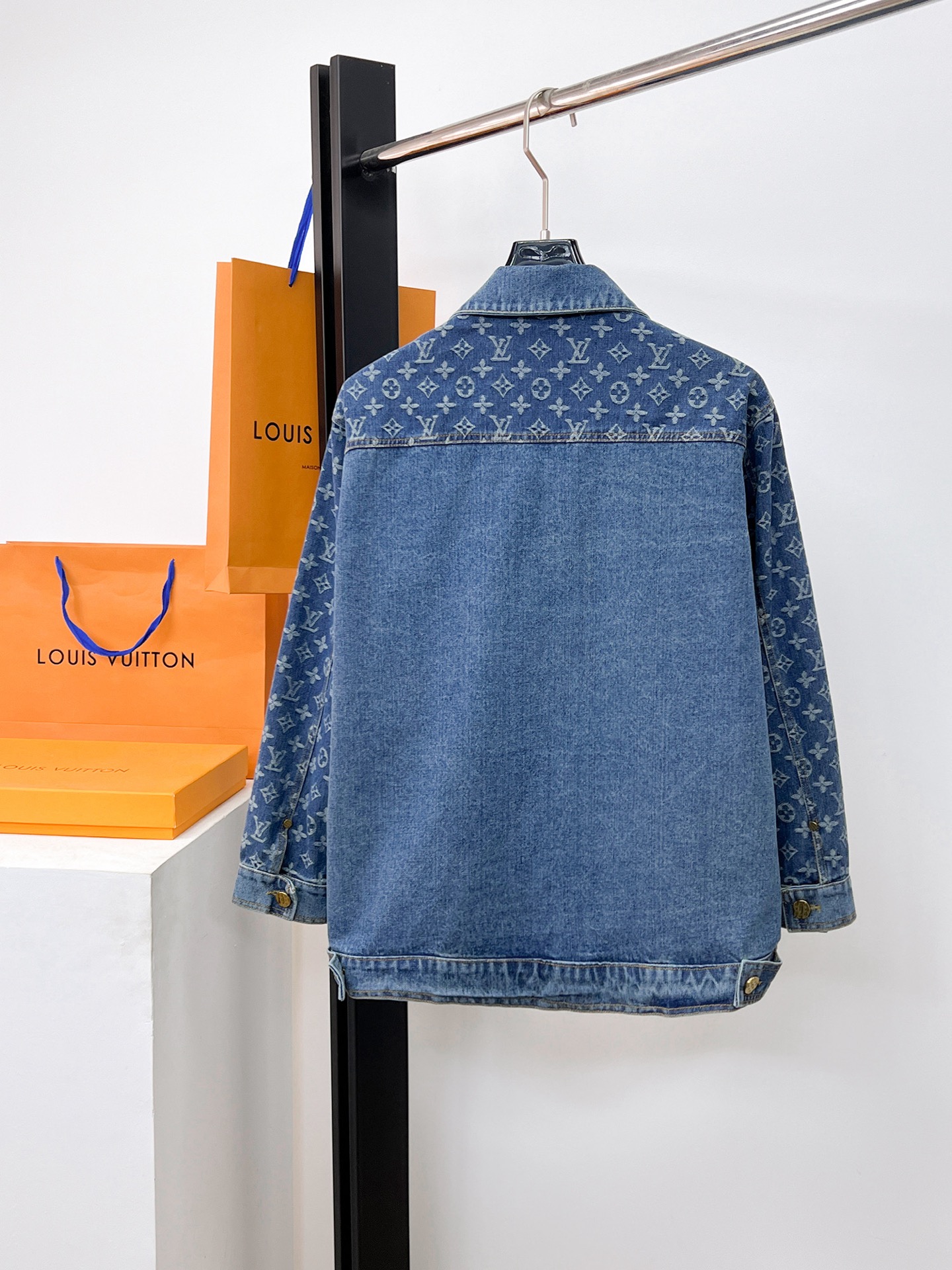 Louis Vuitton Jacket Hooded M-l-xl