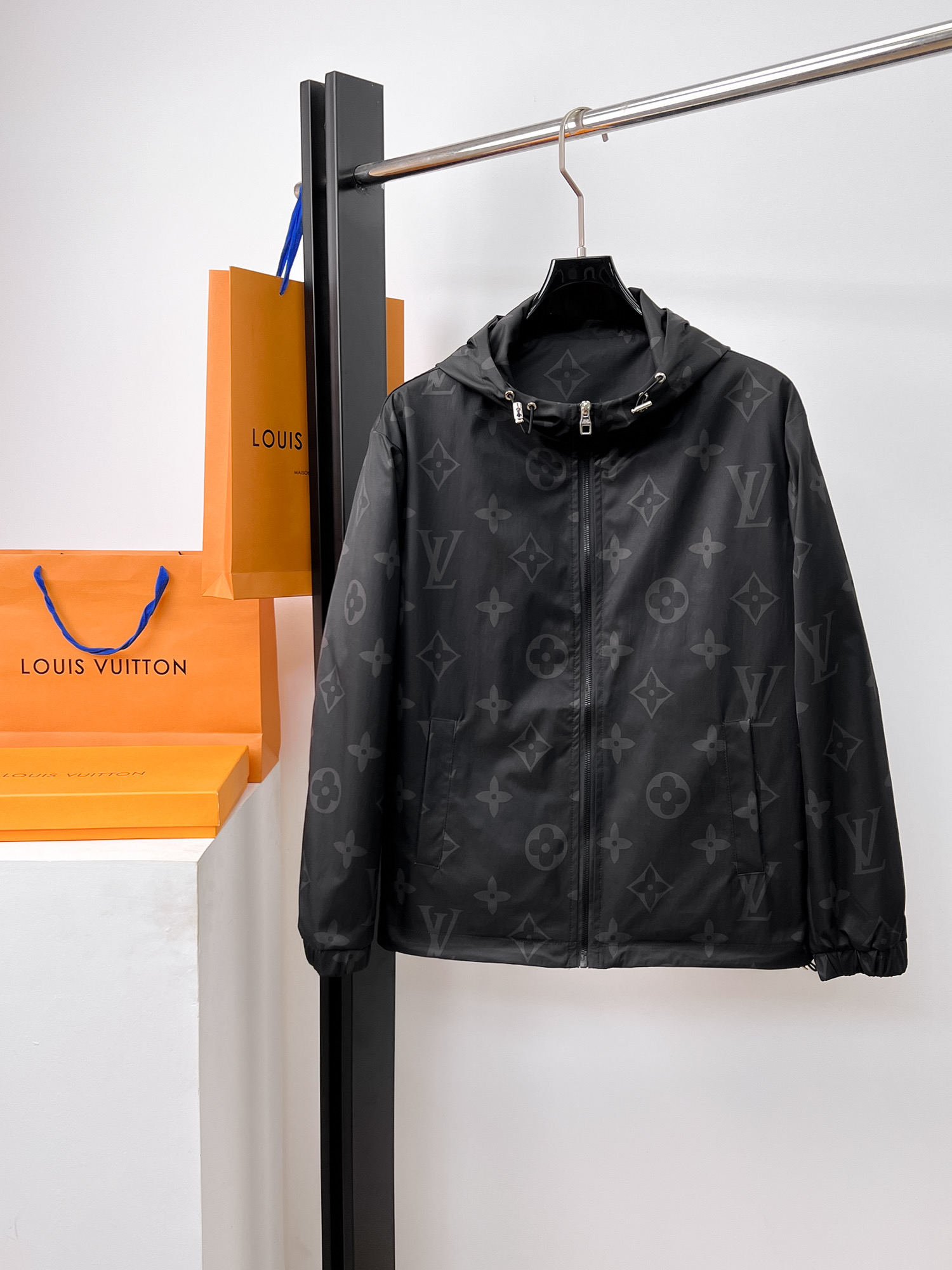 Louis Vuitton Jacket Hooded M-l-xl