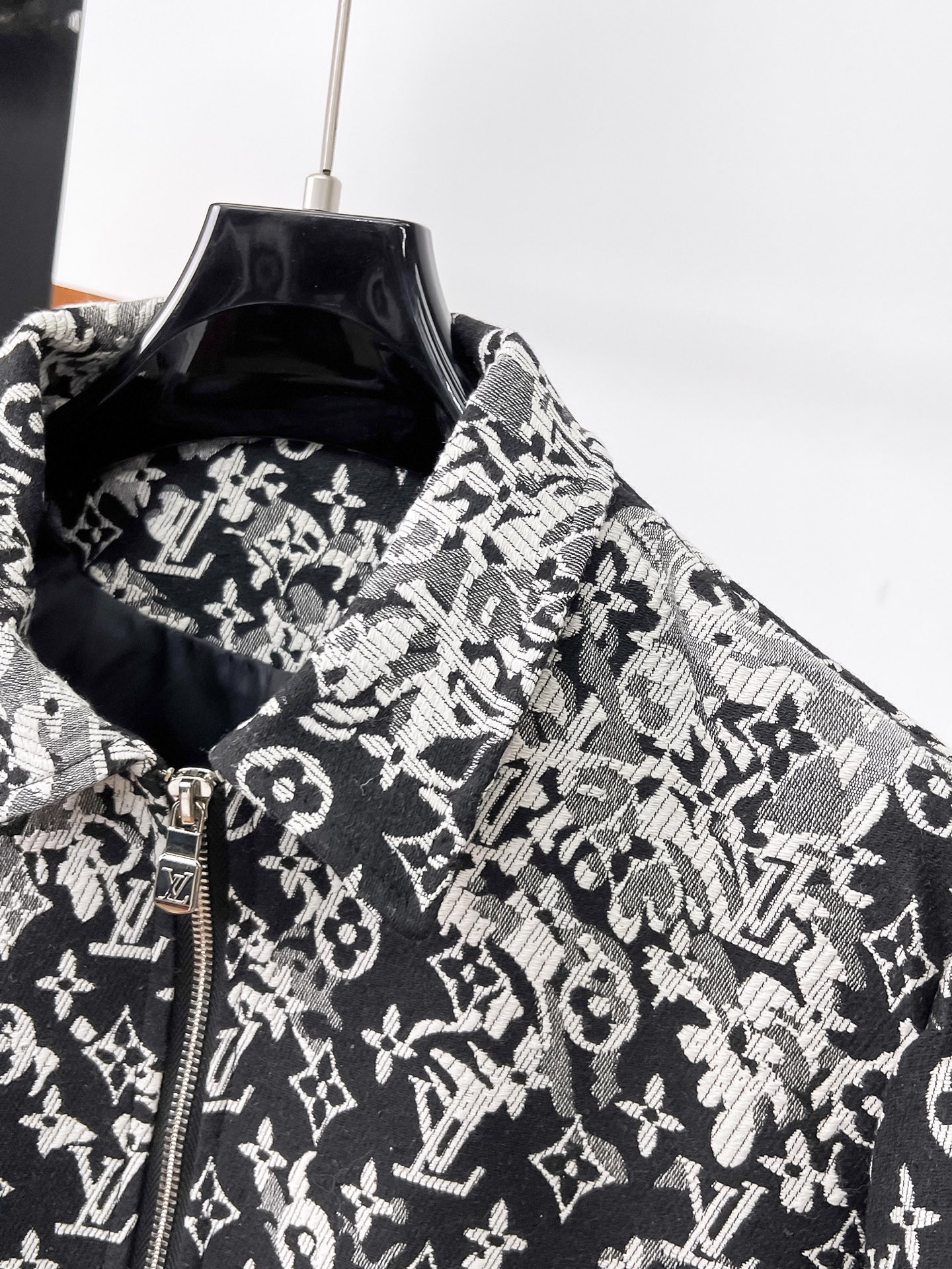 Louis Vuitton Jacket Hooded M-l-xl