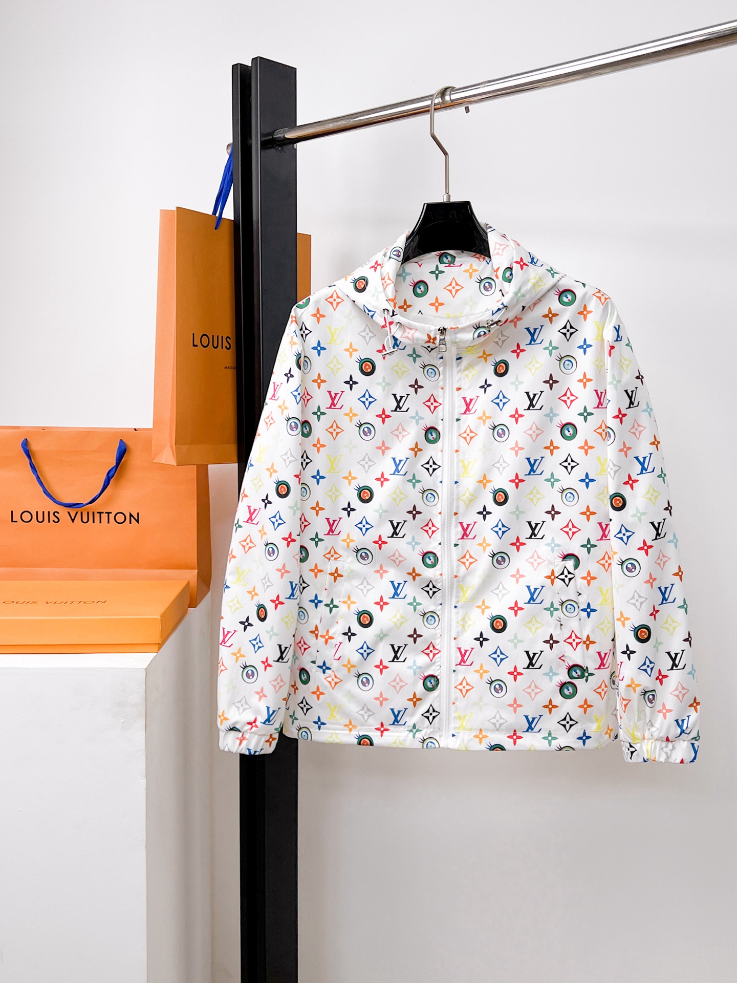 Louis Vuitton Jacket Hooded M-l-xl