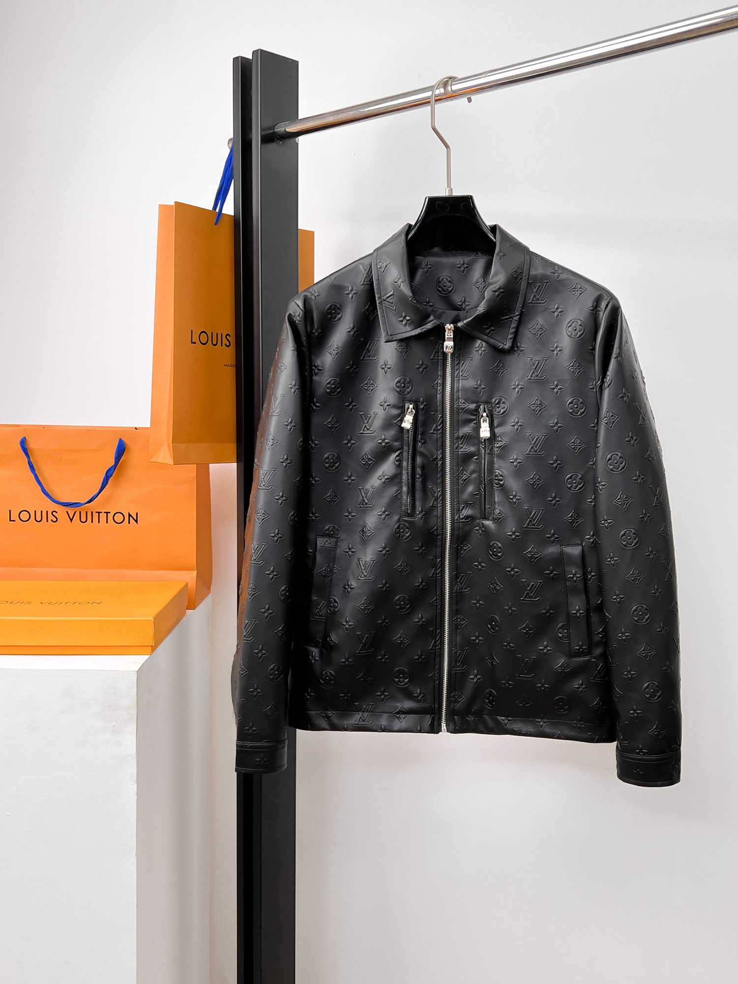 Louis Vuitton Jacket Hooded M-l-xl