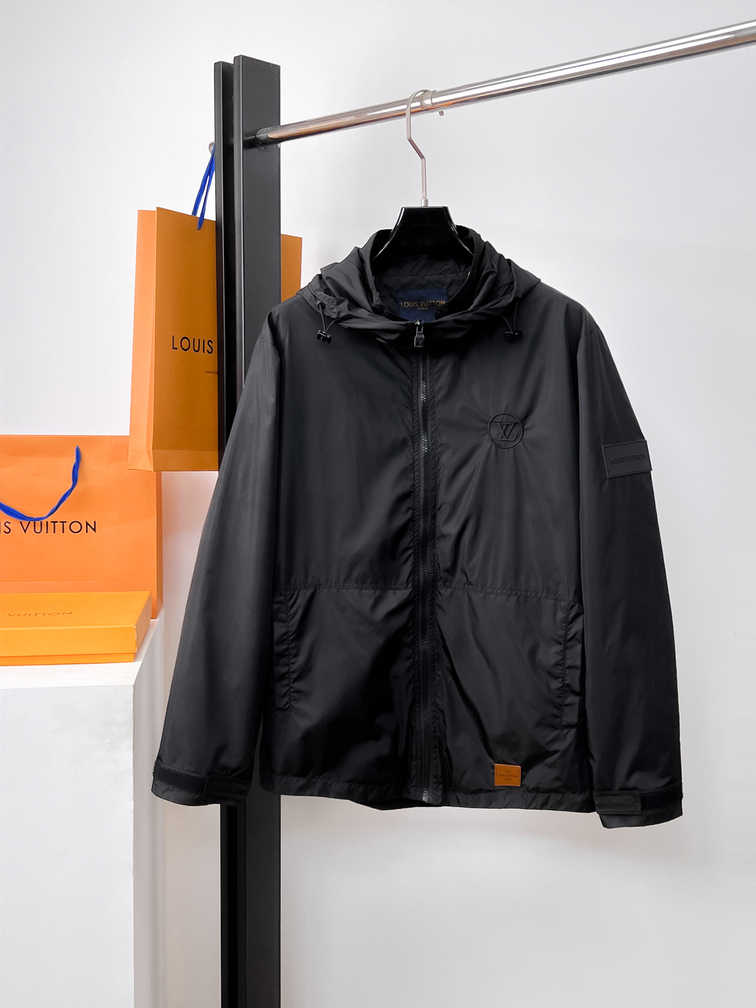 Louis Vuitton Jacket Hooded M-l-xl