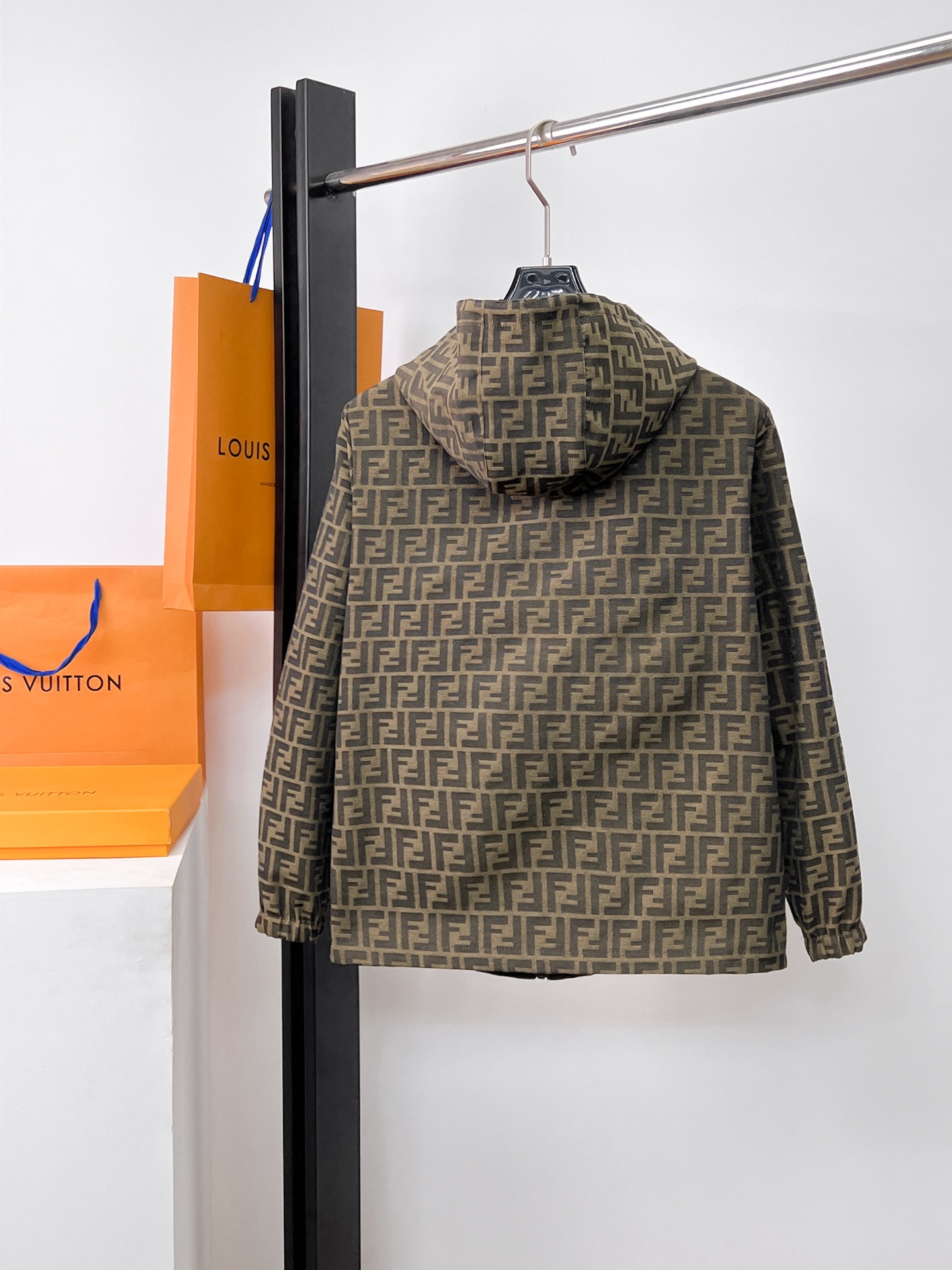 Fendi Jacket Hooded M-l-xl