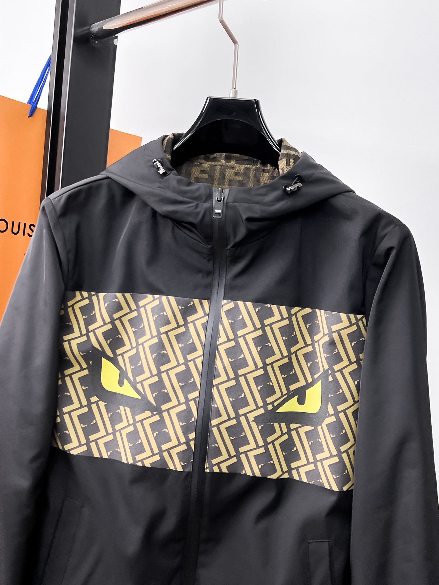 Fendi Jacket Hooded M-l-xl