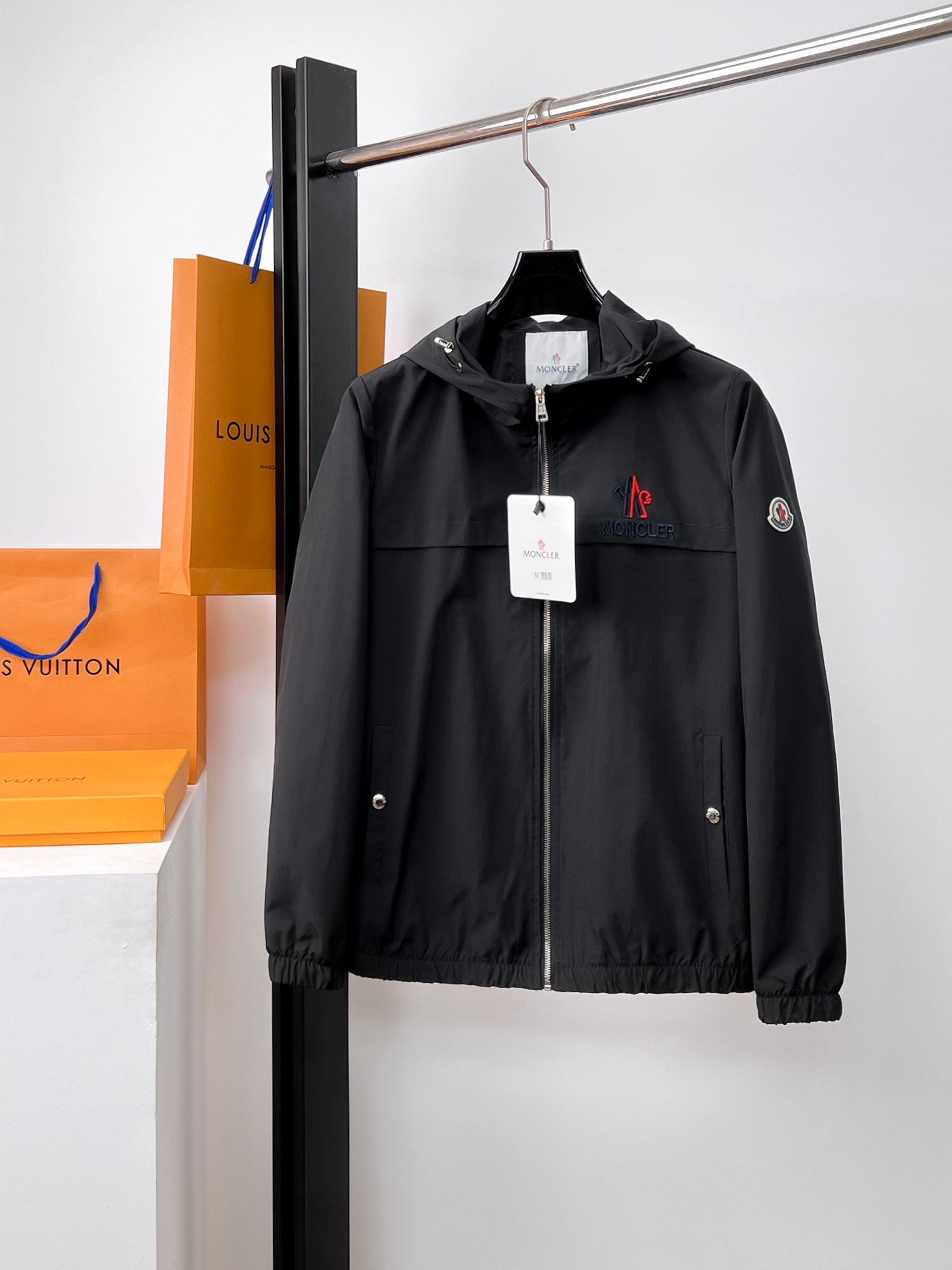 Moncler Jacket Hooded M-l-xl
