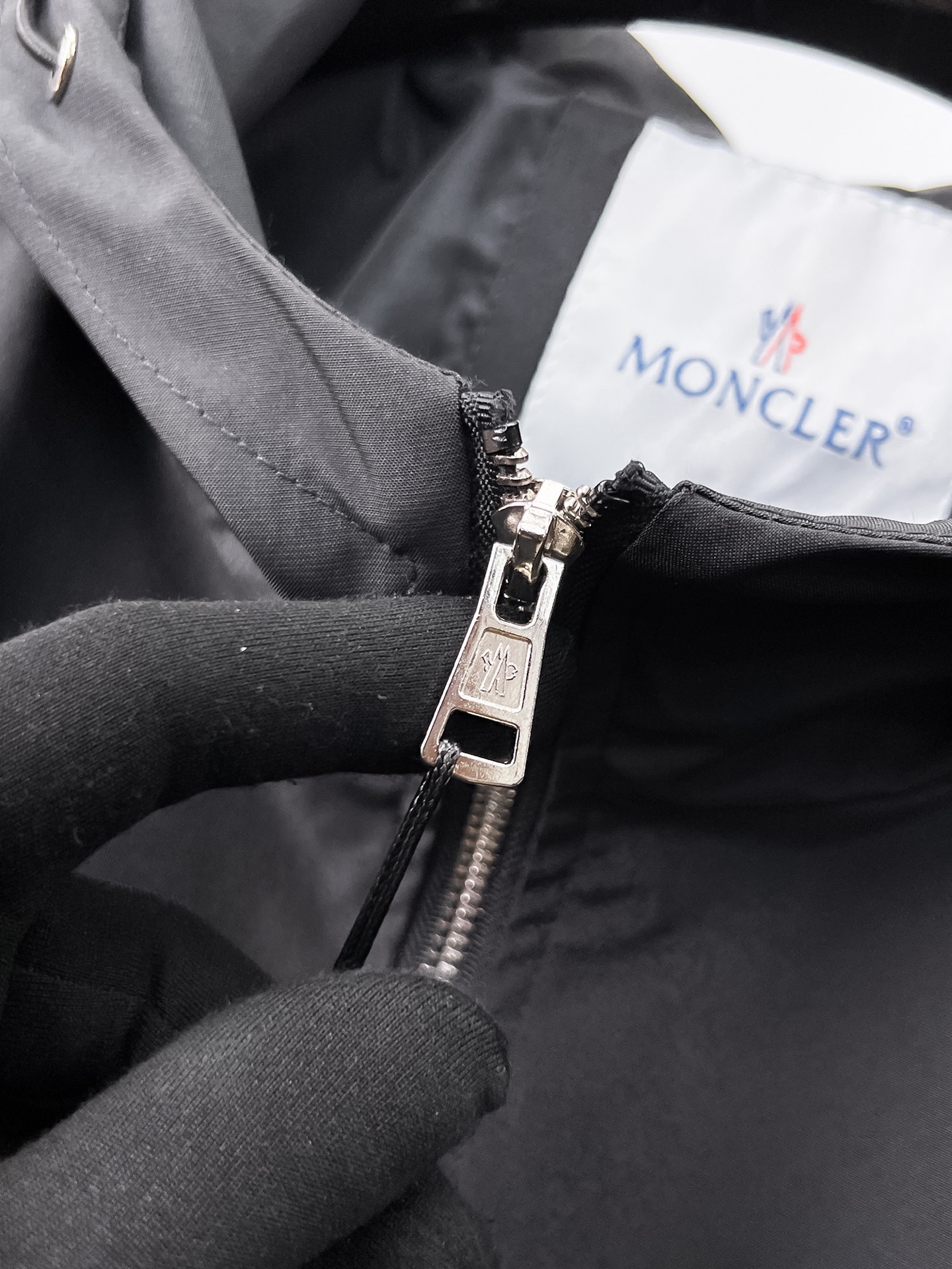 Moncler Jacket Hooded M-l-xl