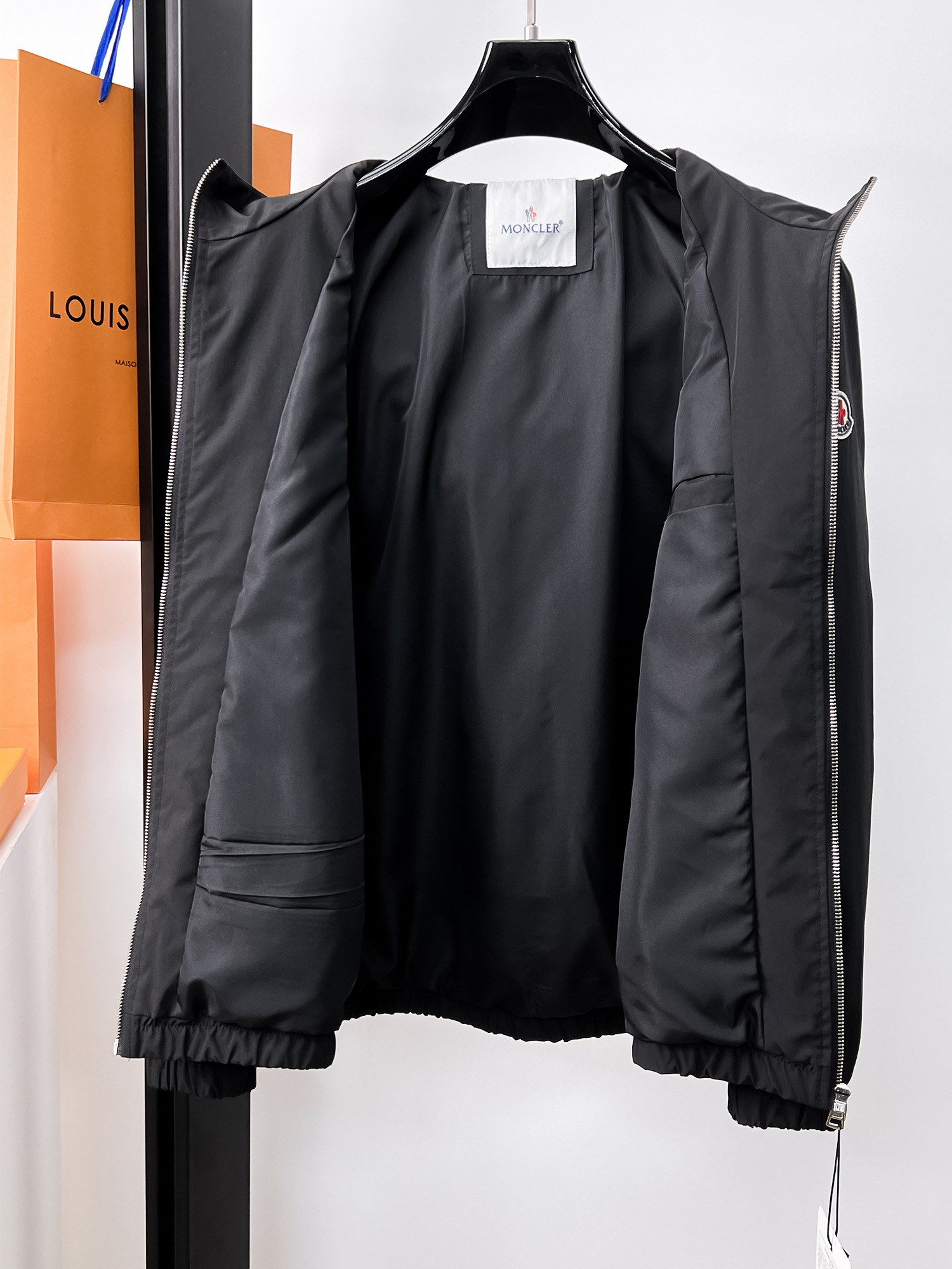 Moncler Jacket Hooded M-l-xl