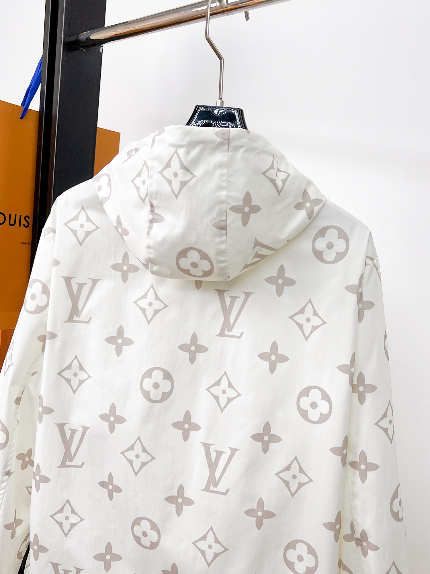 Louis Vuitton Jacket Hooded M-l-xl