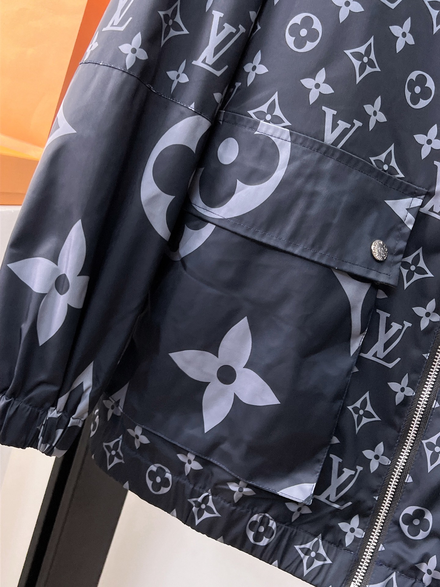 Louis Vuitton Jacket Hooded M-l-xl