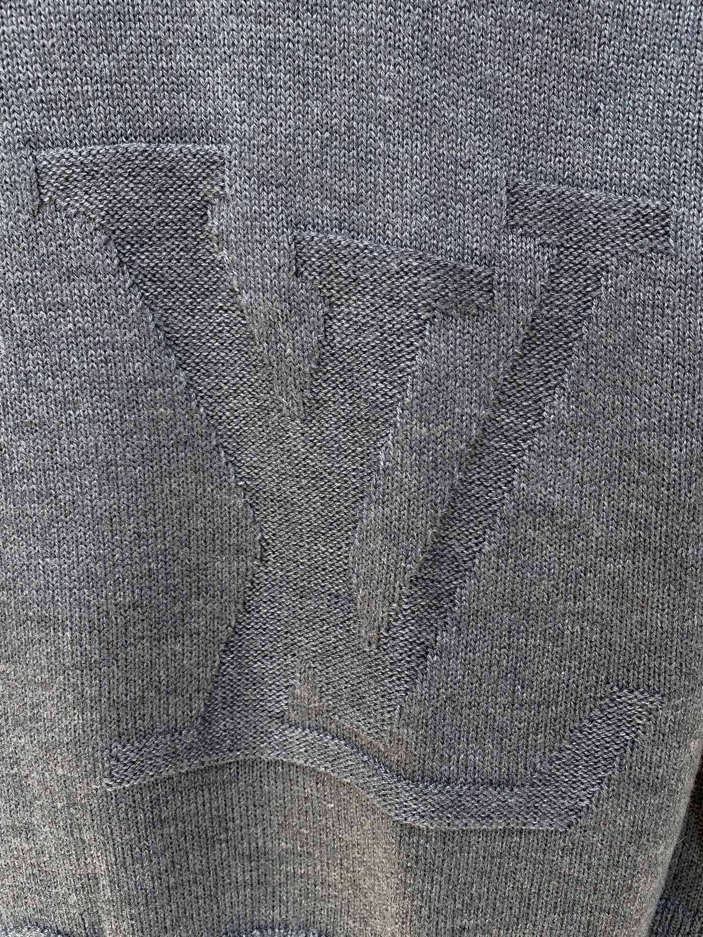 Louis Vuitton Basic Clothing Wool Loose Fit M-l-xl