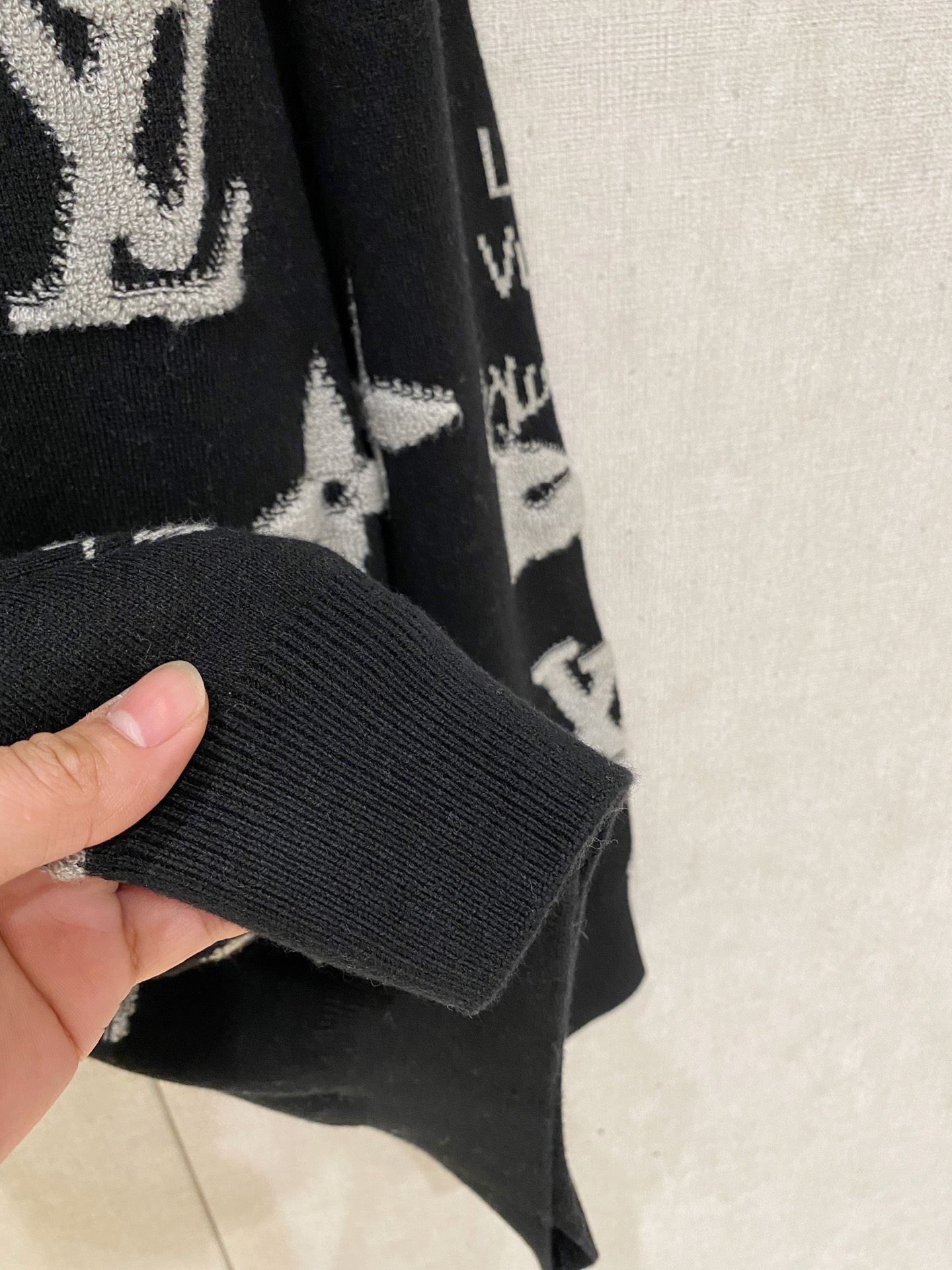 Louis Vuitton Basic Clothing Wool Loose Fit M-l-xl