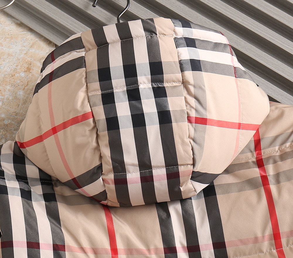 Burberry Couple Down Jacket Goose Down M-l-xl