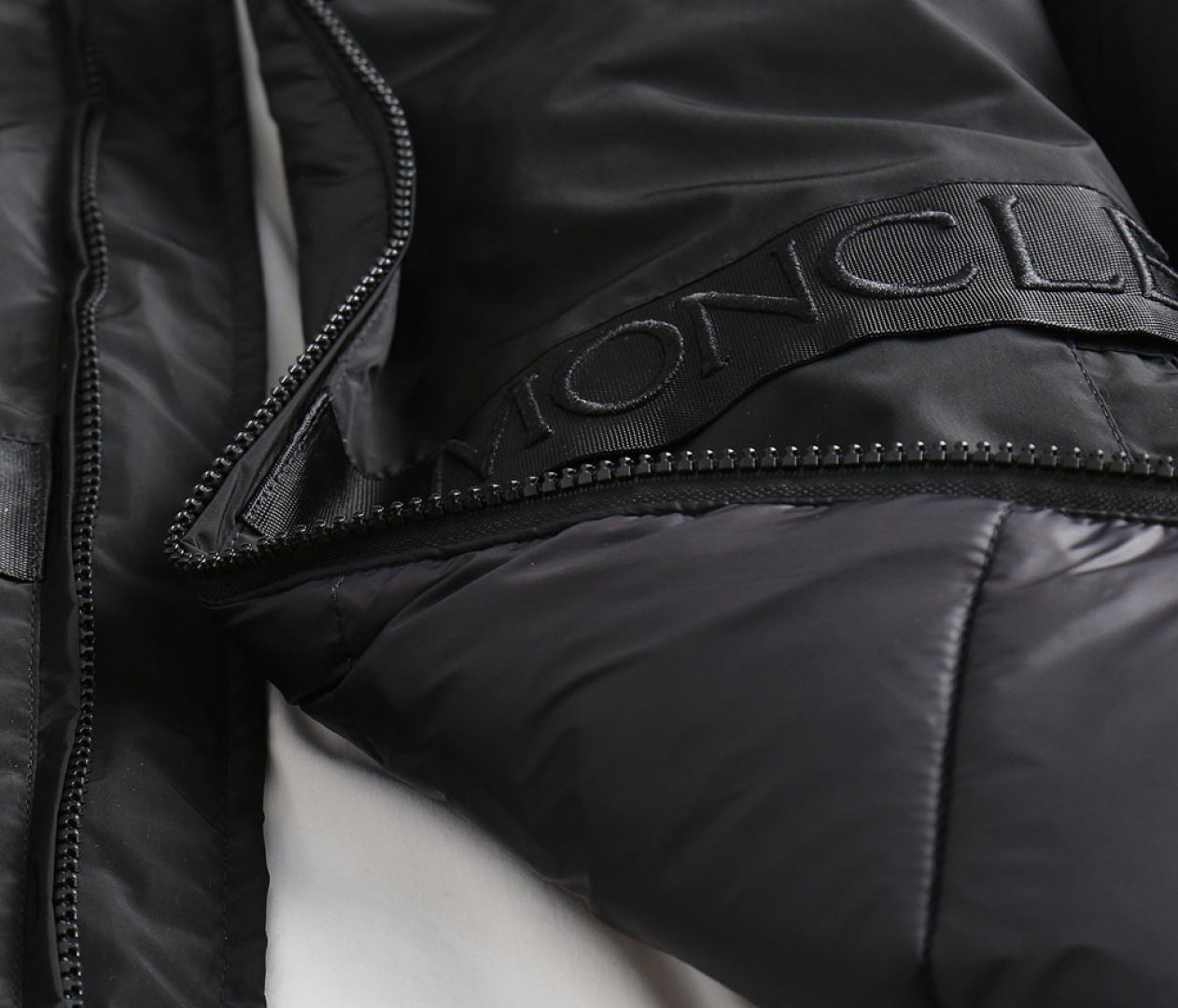 Moncler Down Jacket Goose Down M-l-xl