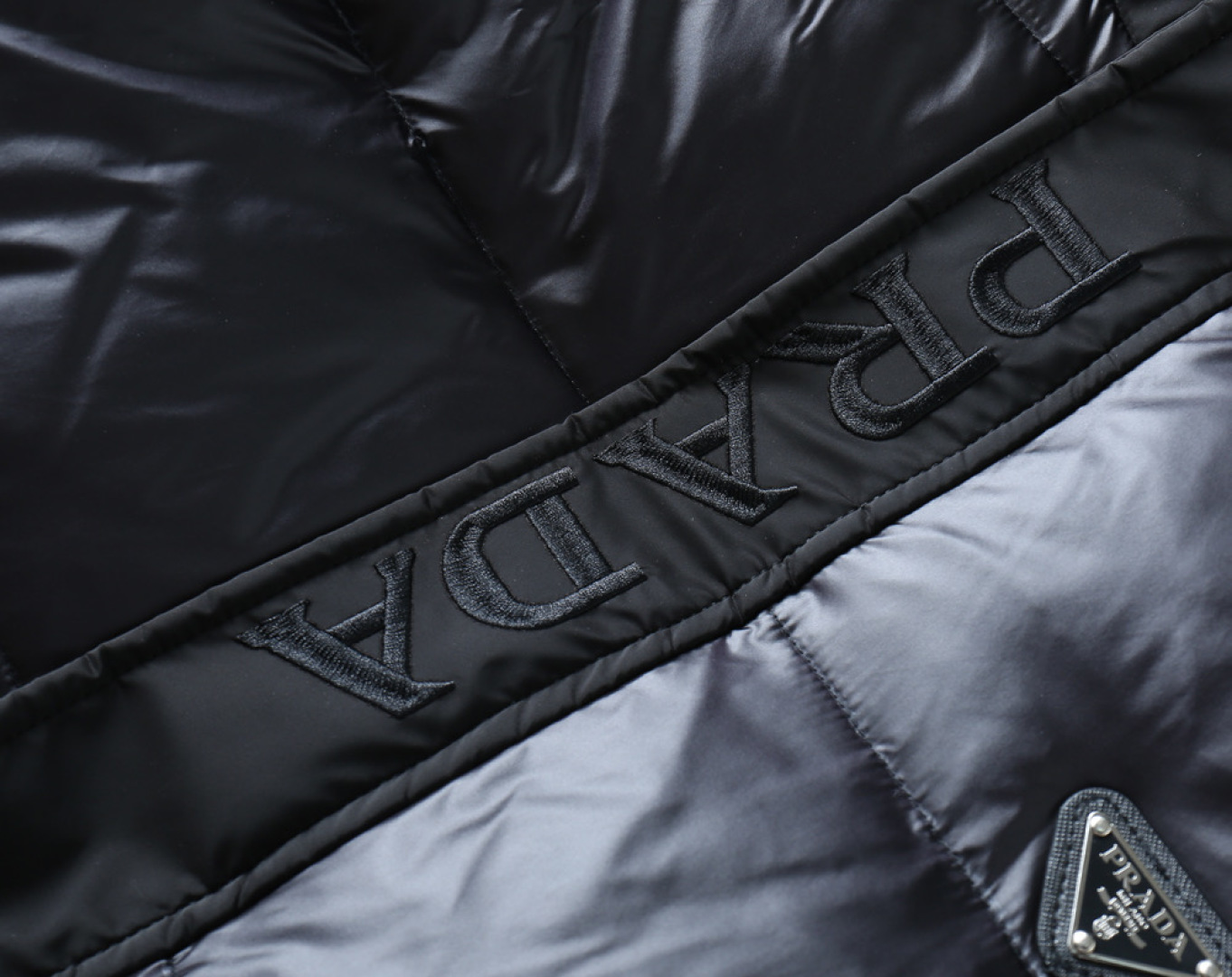 Prada Couple Down Jacket Goose Down M-l-xl