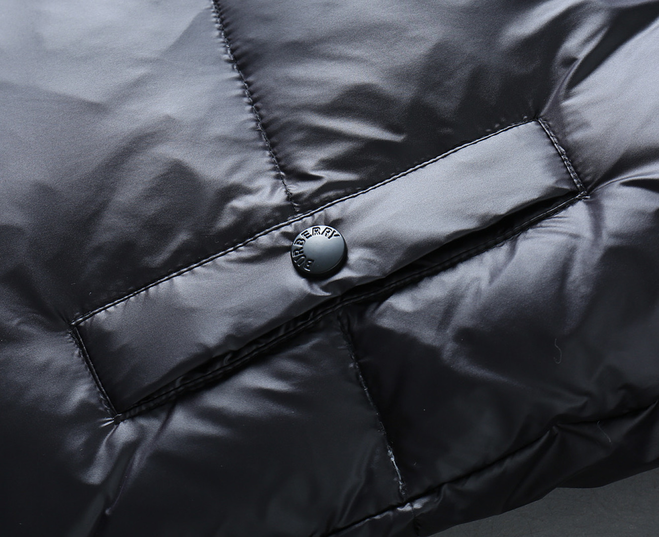 Burberry Couple Down Jacket Goose Down M-l-xl