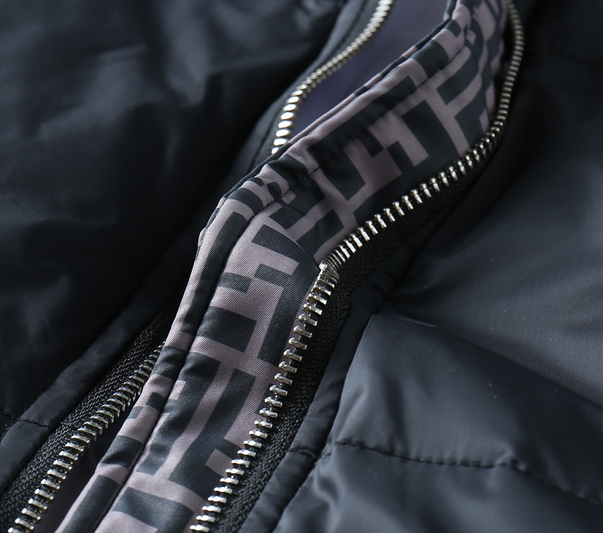 Fendi Couple Down Jacket Goose Down M-l-xl