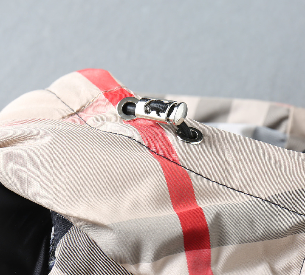 Burberry Couple Down Jacket Goose Down M-l-xl