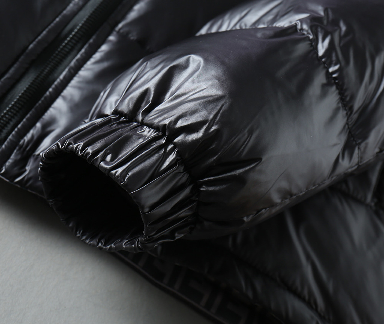 Fendi Couple Down Jacket Goose Down M-l-xl