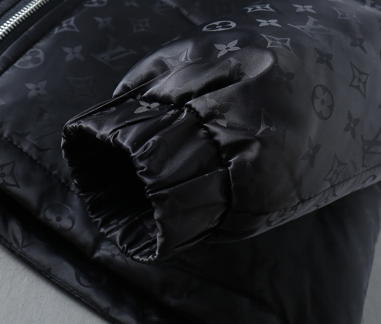 Louis Vuitton Couple Down Jacket Goose Down M-l-xl