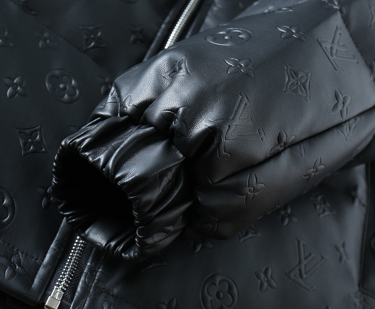 Louis Vuitton Couple Down Jacket Goose Down M-l-xl