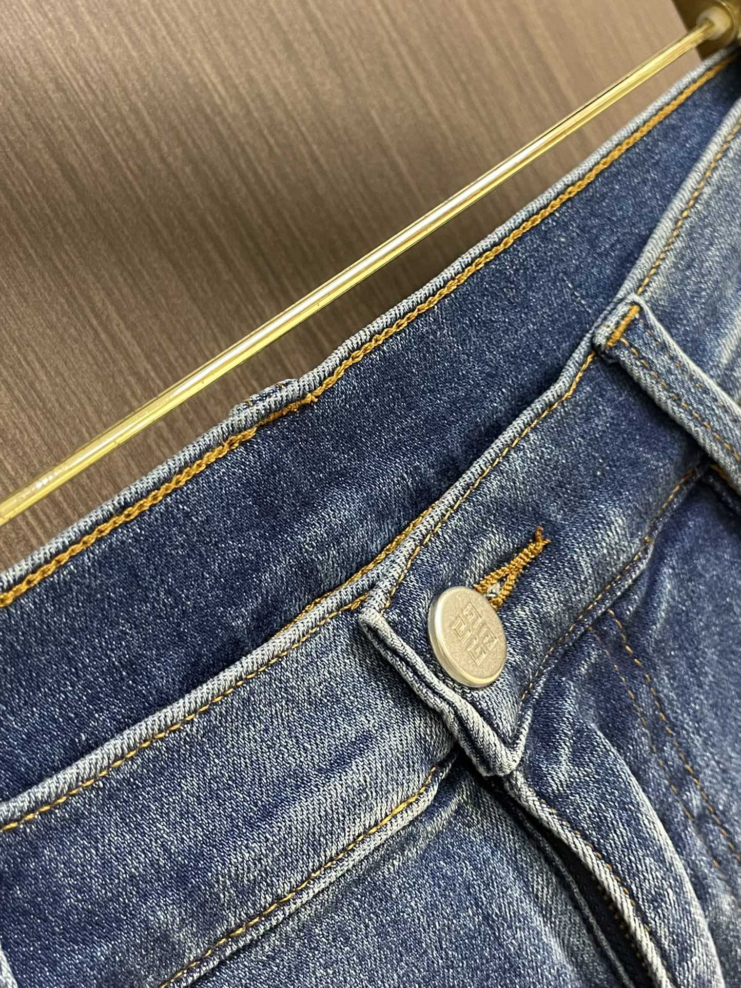 Givenchy Jeans Slim Fit S