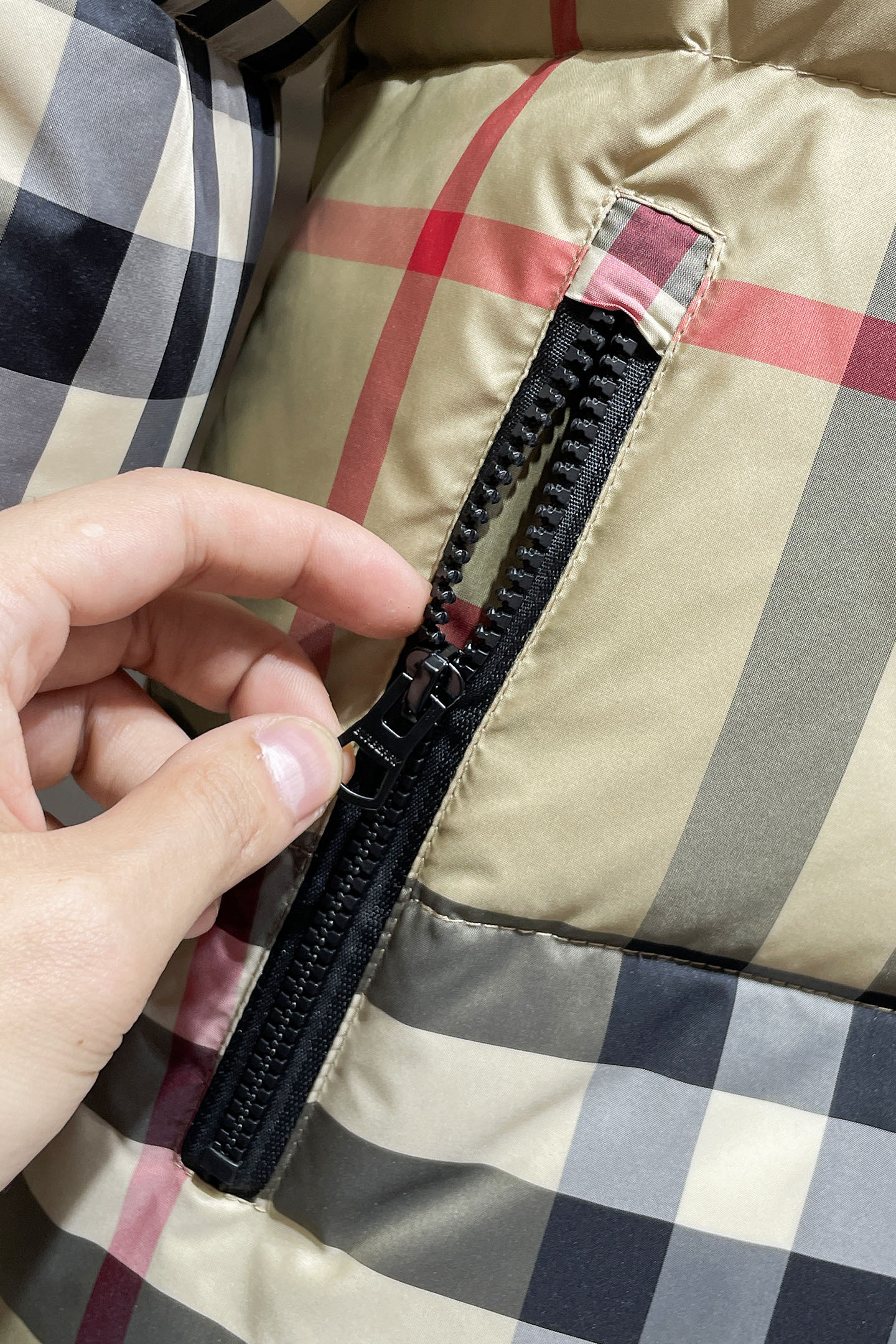 Burberry Couple Down Jacket Goose Down M-l-xl