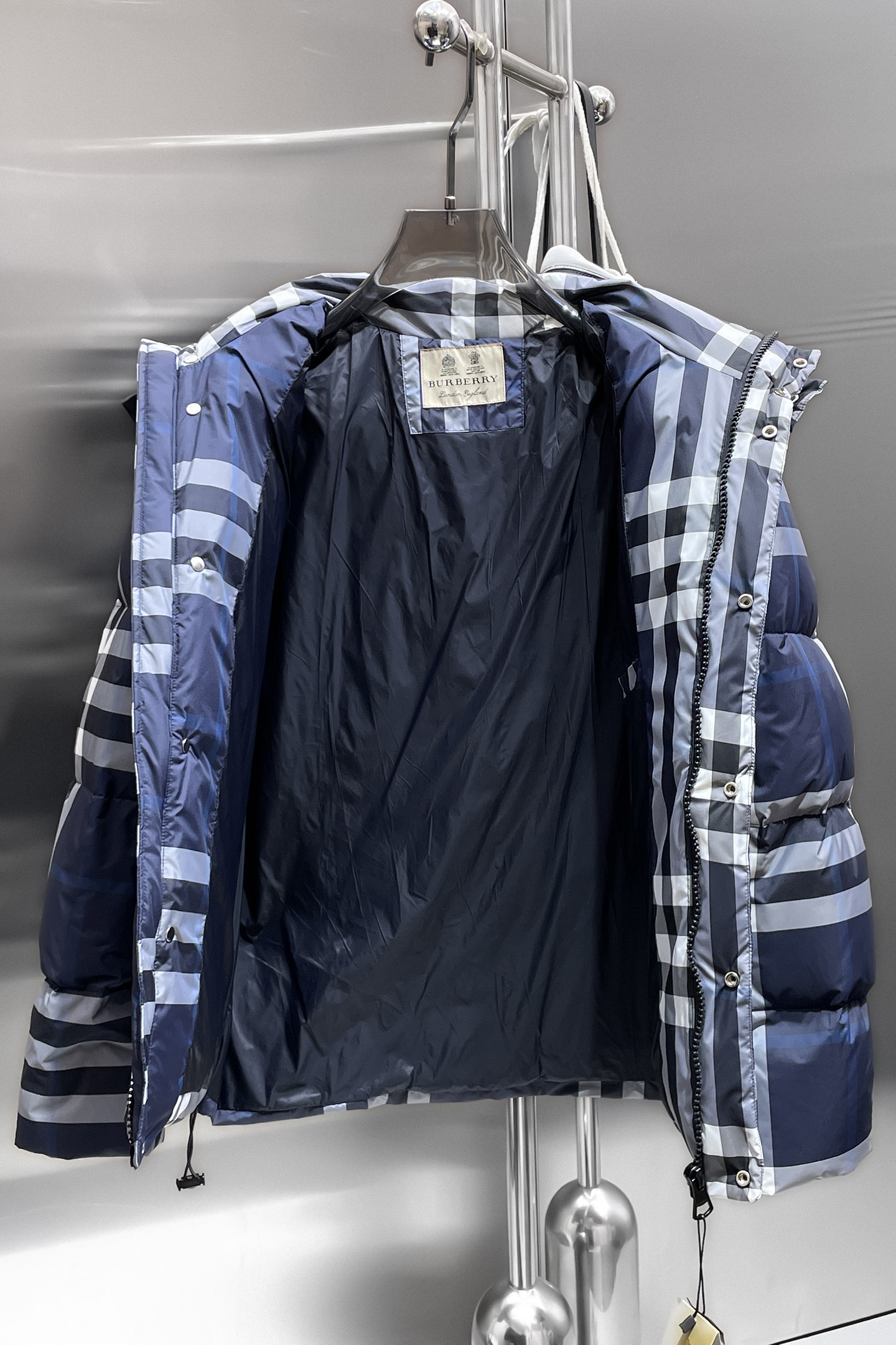 Burberry Couple Down Jacket Goose Down M-l-xl