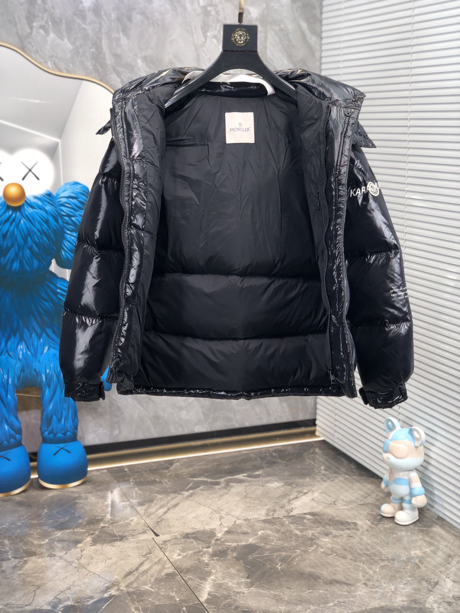 Moncler Male Down Jacket White Duck Down Hooded M-l