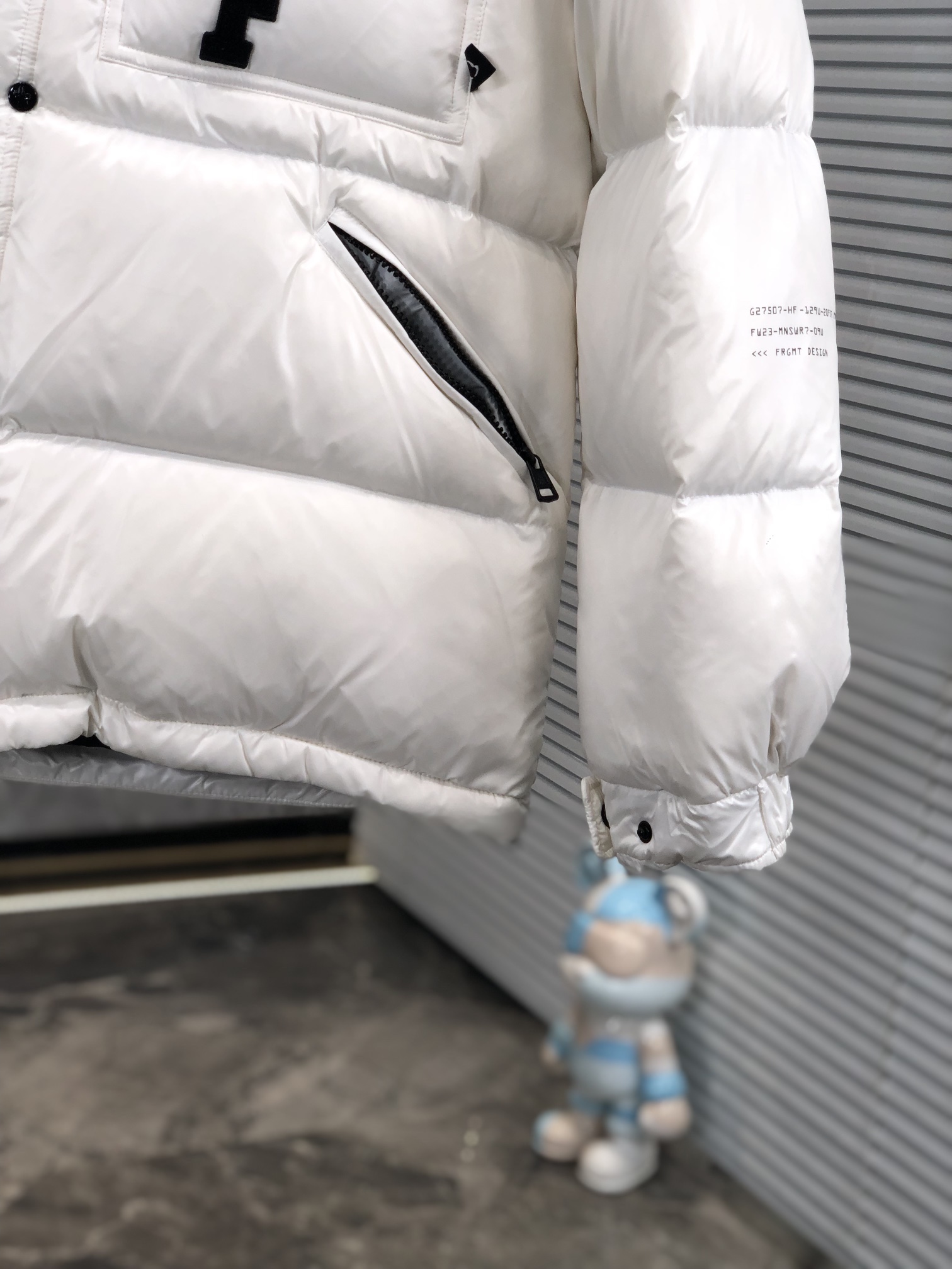 Moncler Male Down Jacket White Duck Down Hooded M-l