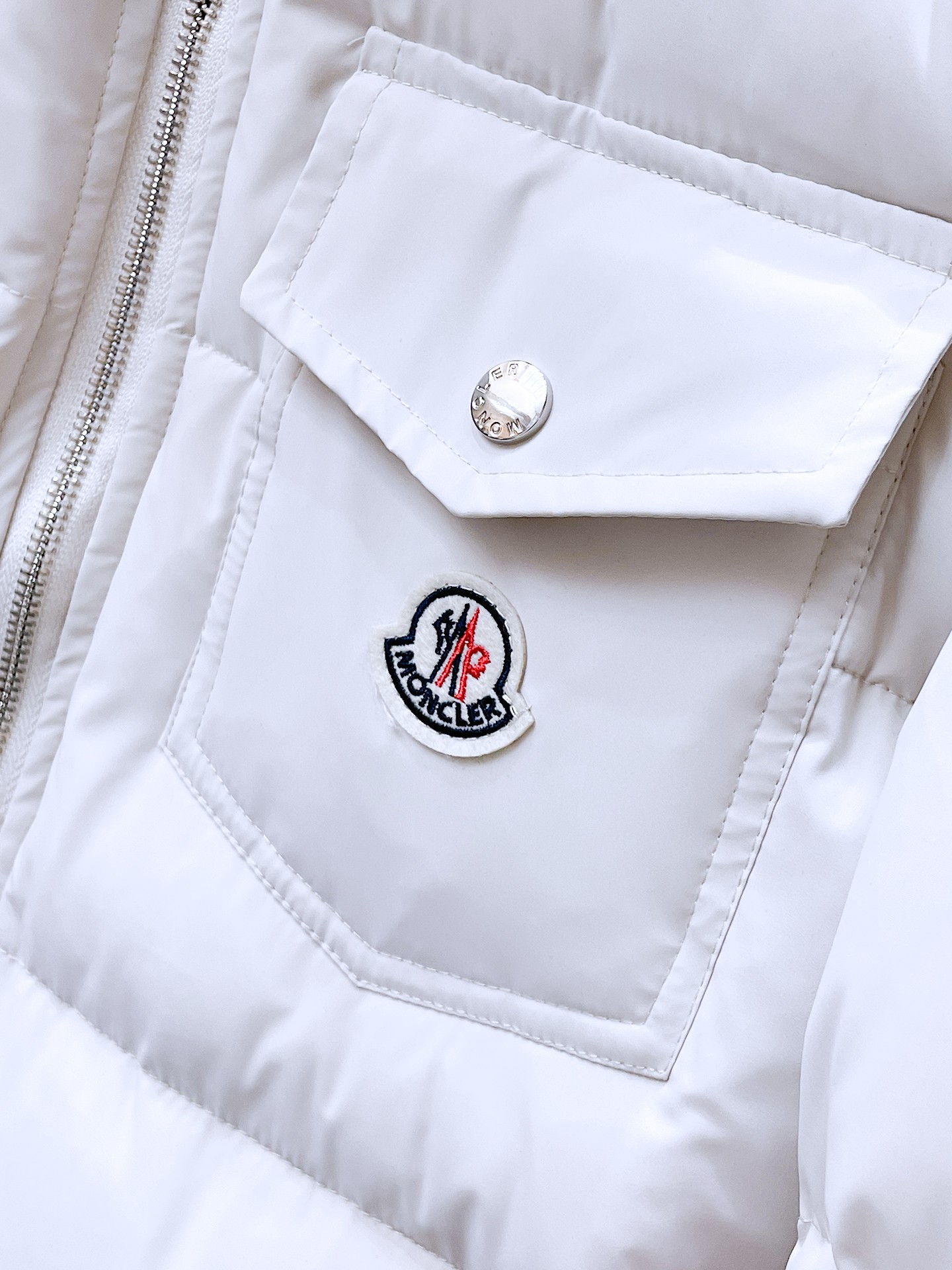 Moncler Couple Down Jacket Goose Down M-l-xl