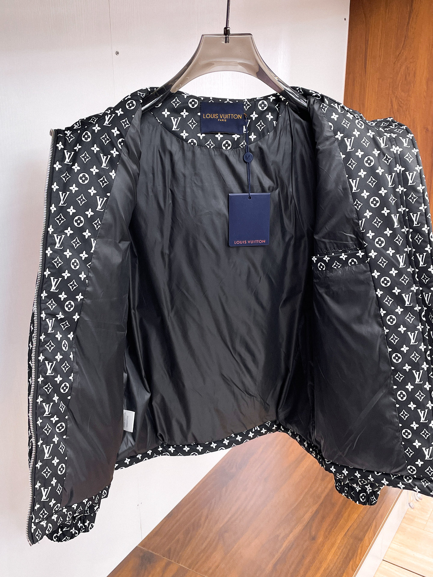 Louis Vuitton Couple Down Jacket Goose Down M-l-xl