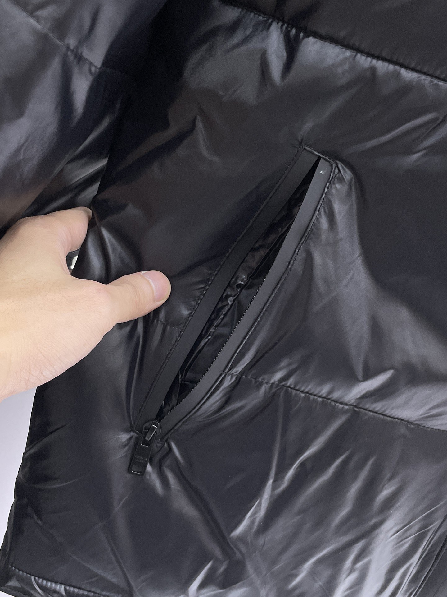 Prada Couple Down Jacket Goose Down M-l-xl